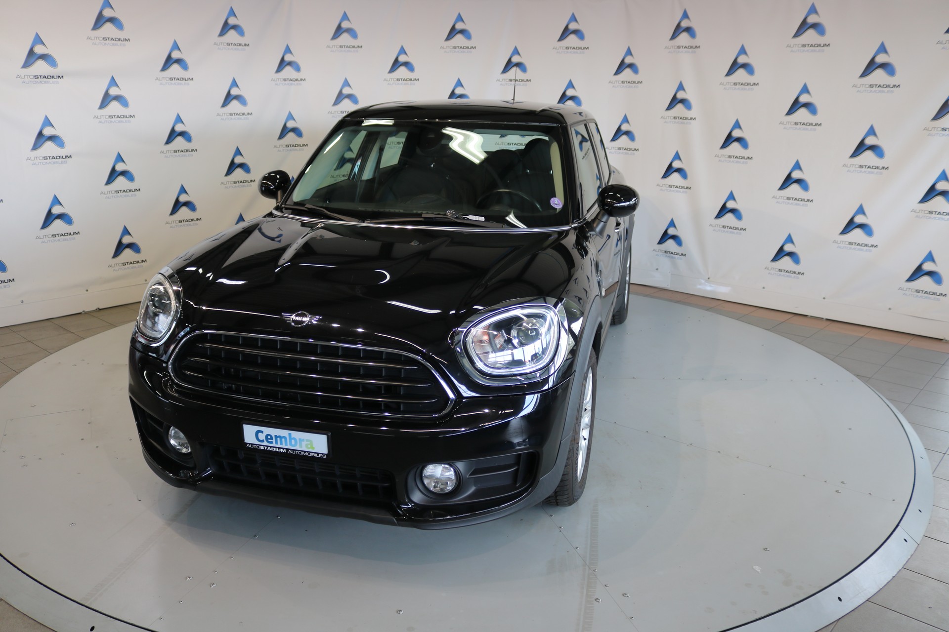 MINI Countryman One FWD-image-9