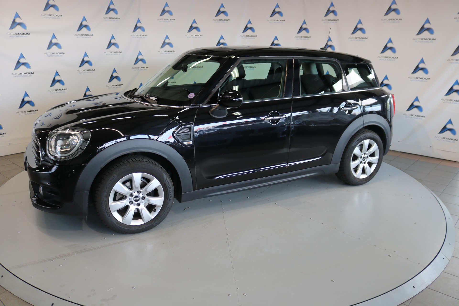 MINI Countryman One FWD-image-12