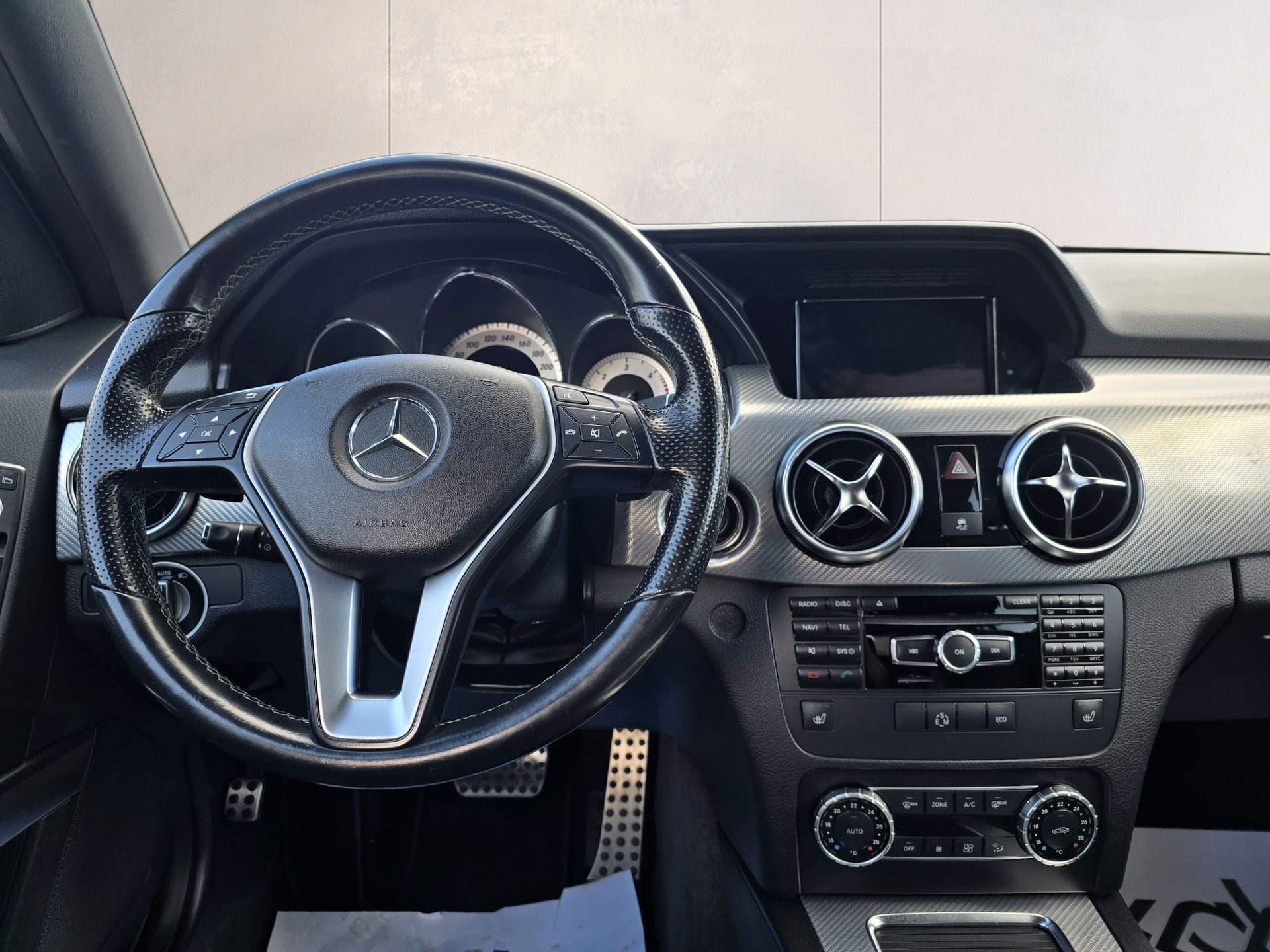 MERCEDES-BENZ GLK 250 BlueTEC 4Matic 7G-Tronic-image-11