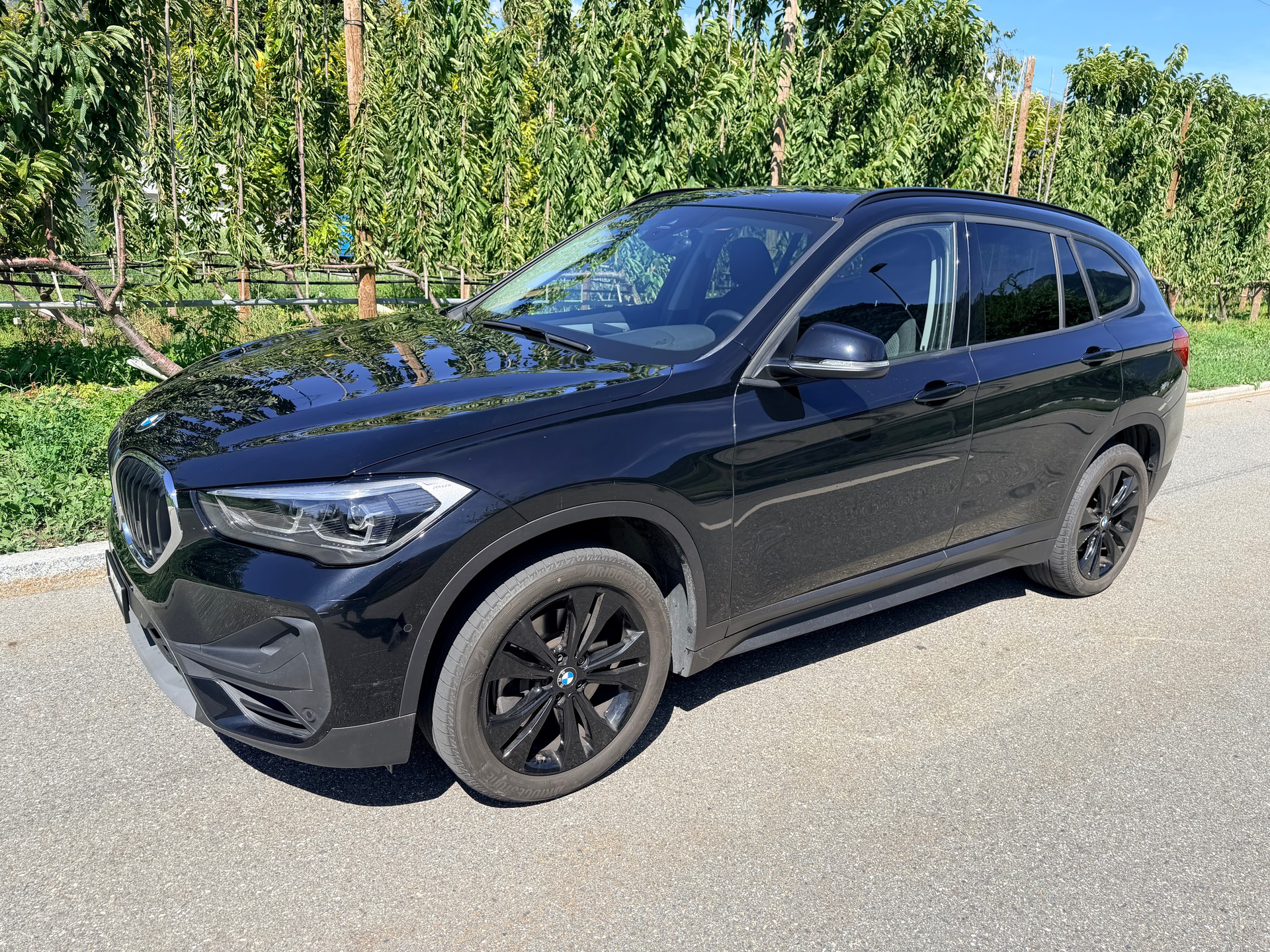 BMW X1 xDrive 20i Essential Edition Steptronic-image-0