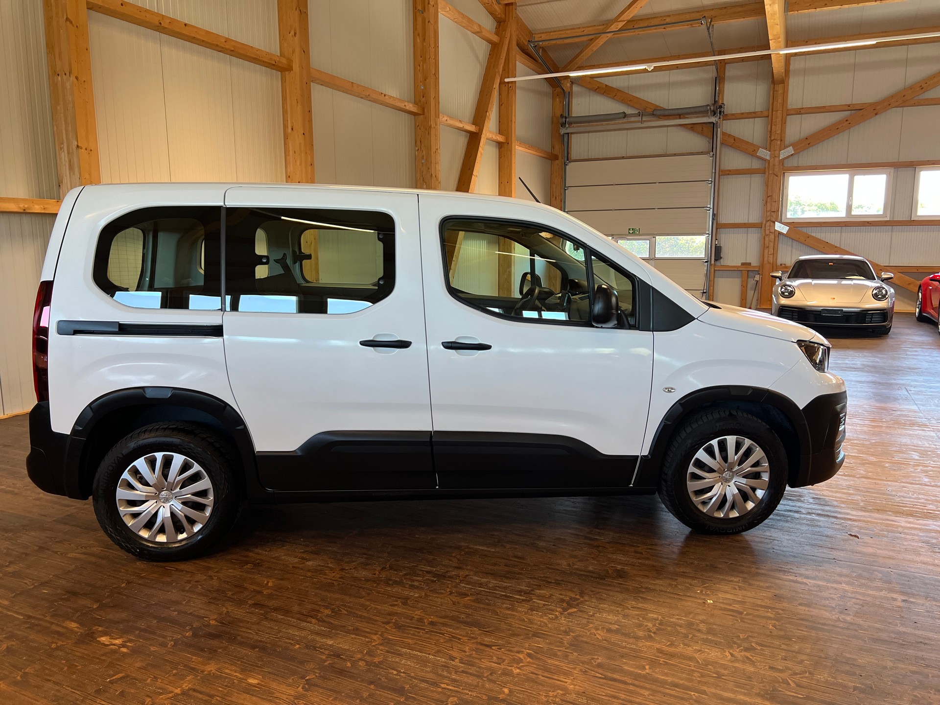 PEUGEOT Rifter 1.2 PureTech Active-showroom-element-3