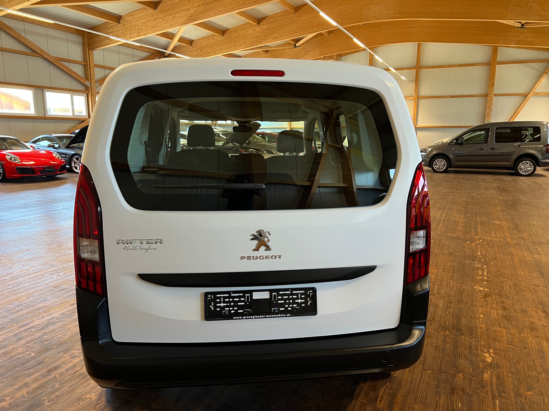 PEUGEOT Rifter 1.2 PureTech Active-image-5