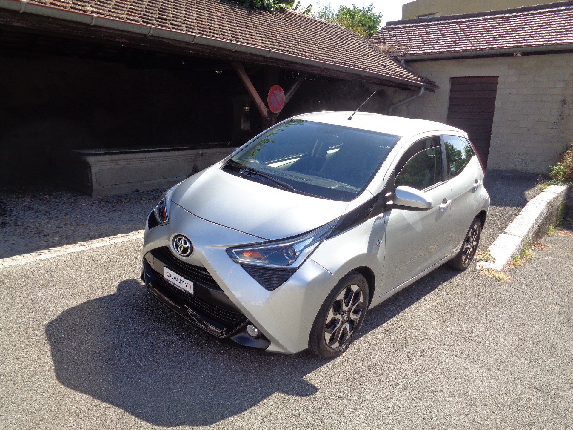 TOYOTA Aygo 1.0 VVT-i X-shift Trend-image-2