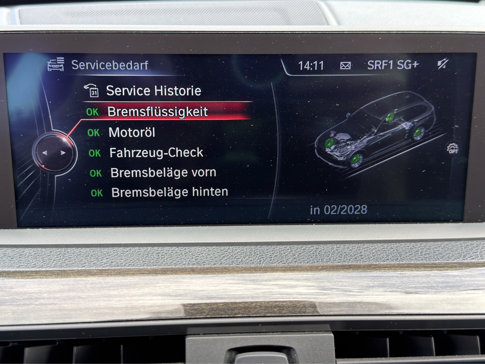 BMW 335i xDrive SAG Touring-image-11