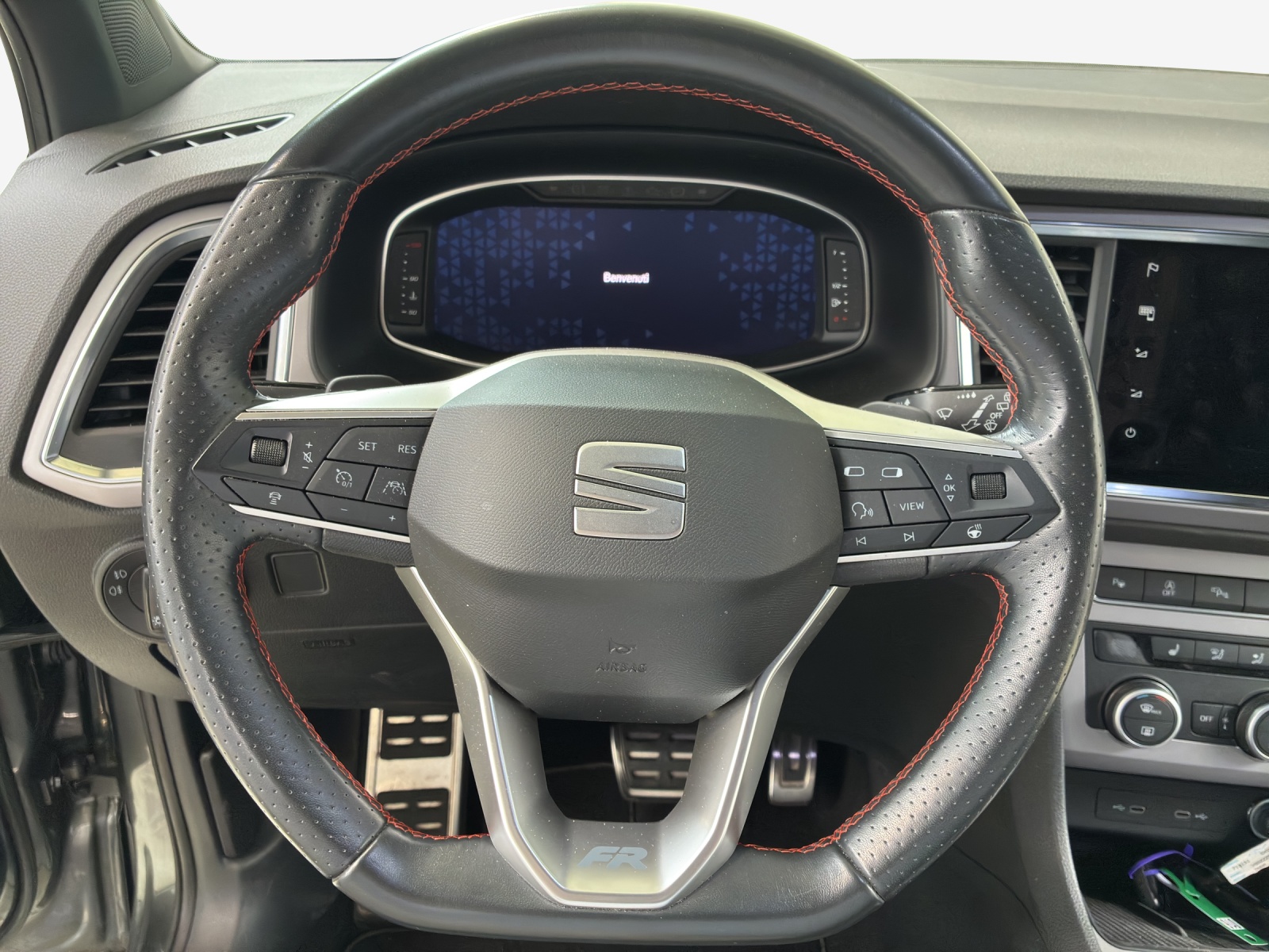SEAT Ateca 2.0 TSI Hola FR 4Drive DSG-image-9
