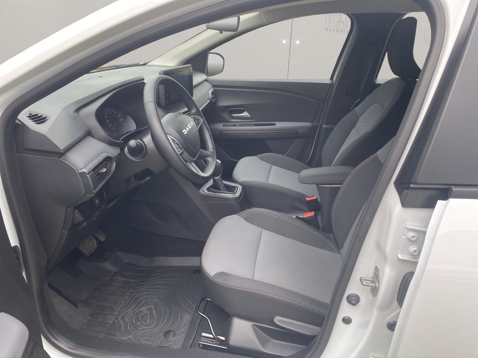 DACIA Sandero 1.0 TCe Stepway Extreme+ Ersatzwagen-image-7