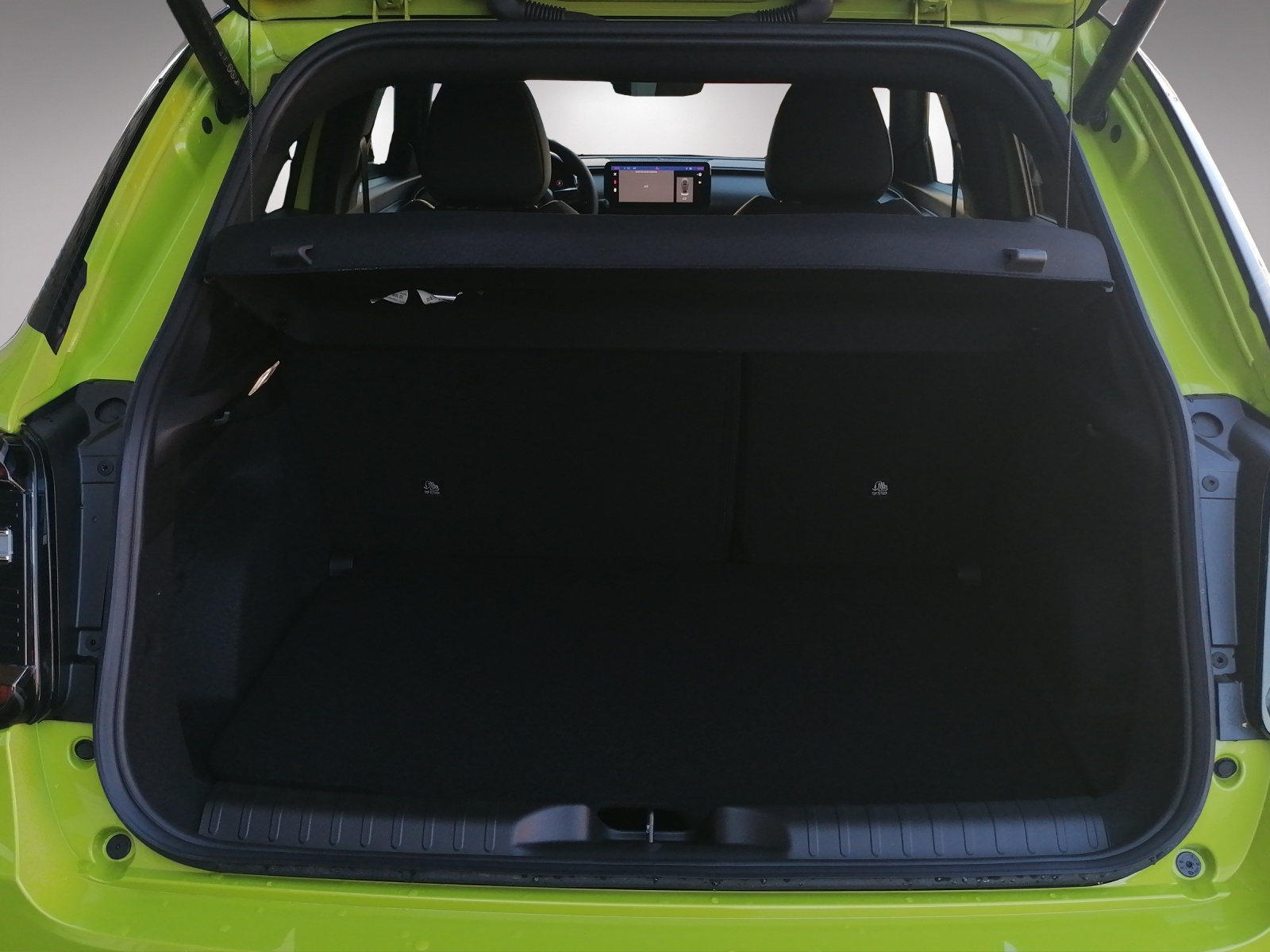 FIAT 600 1.2 Hybrid 145 Sport-image-4
