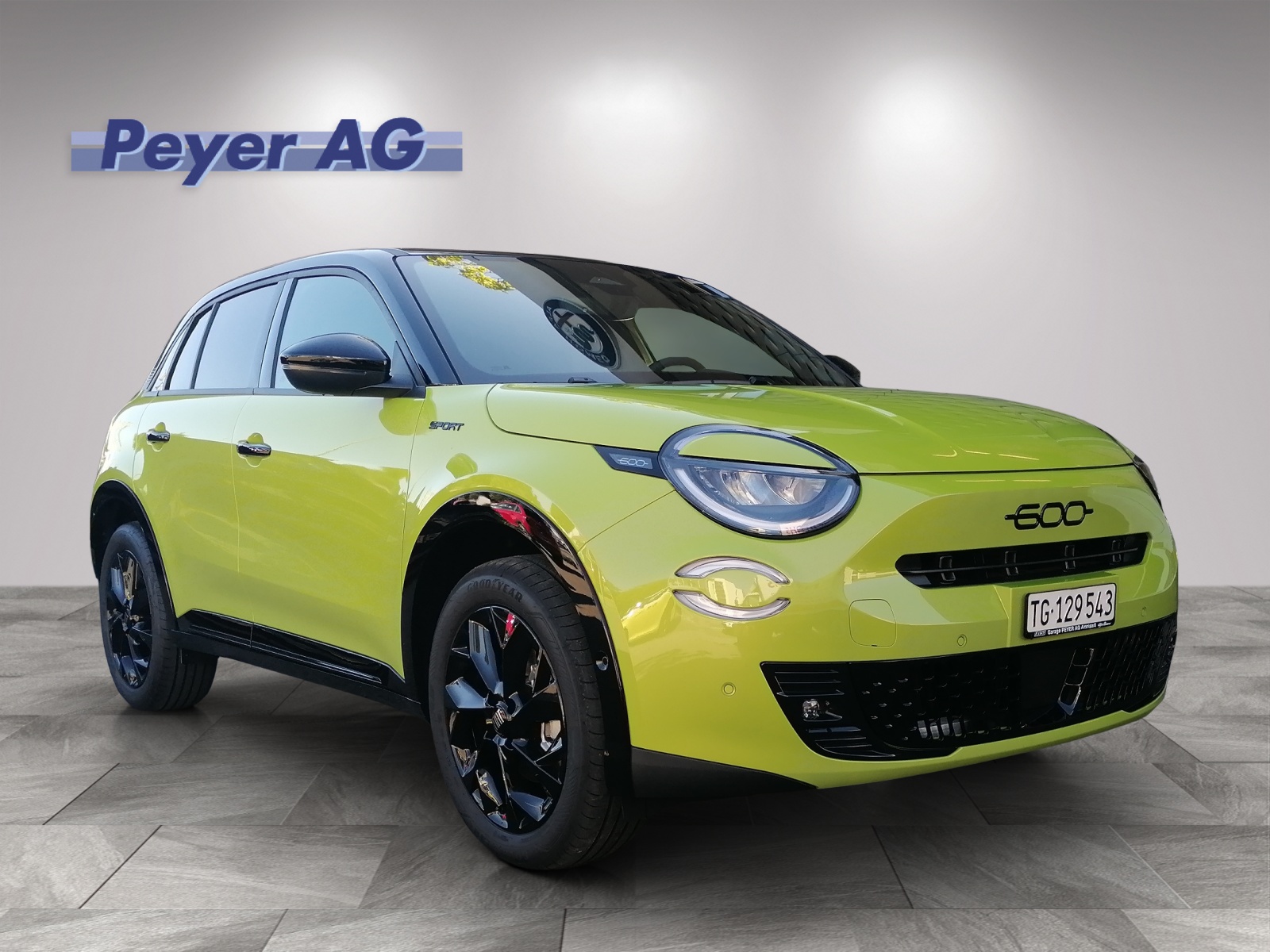 FIAT 600 1.2 Hybrid 145 Sport — slika 1