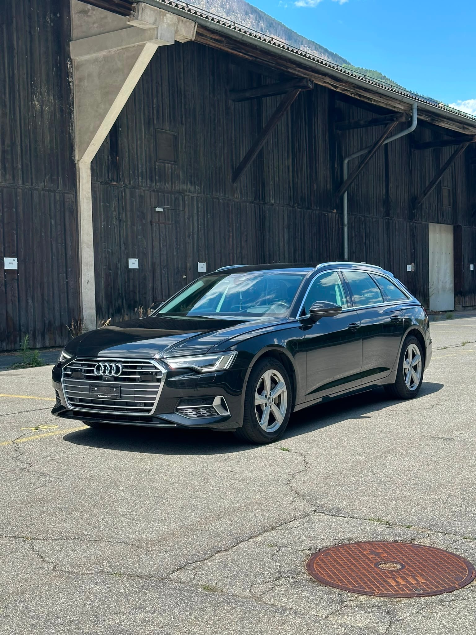 AUDI A6 Avant 45TFSI quattro-image-0