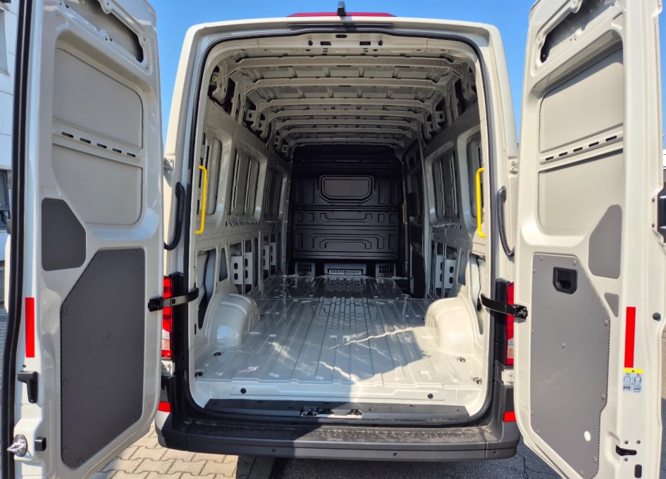 MAN TGE 3.180 4x4 Lang Automat-showroom-element-3