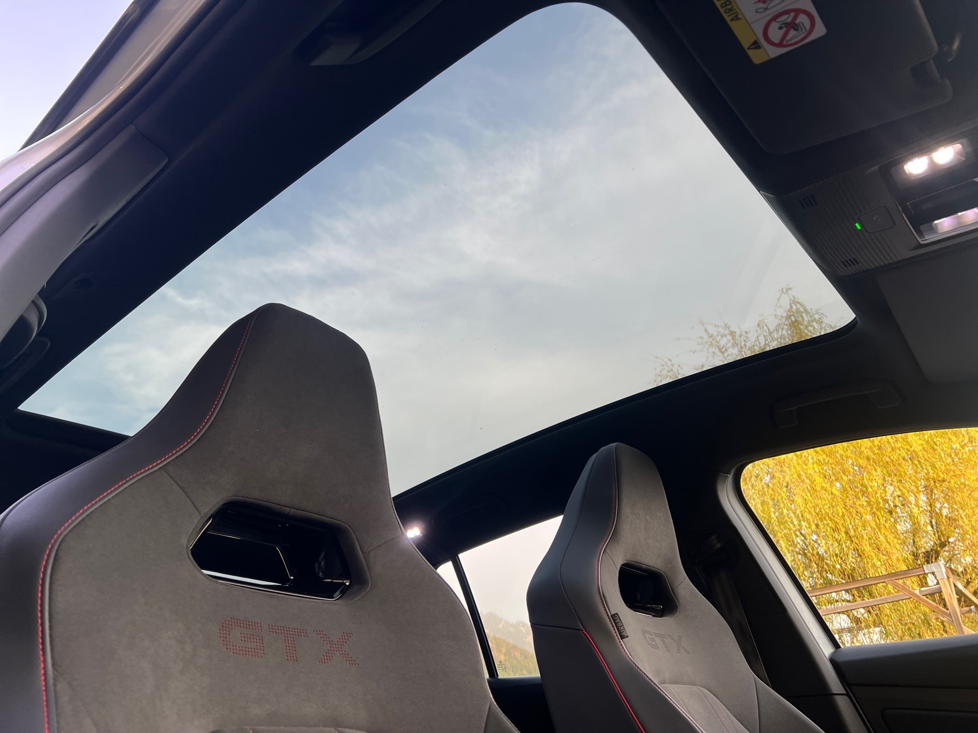 VW ID.4 GTX 77 kWh 4Motion-image-14