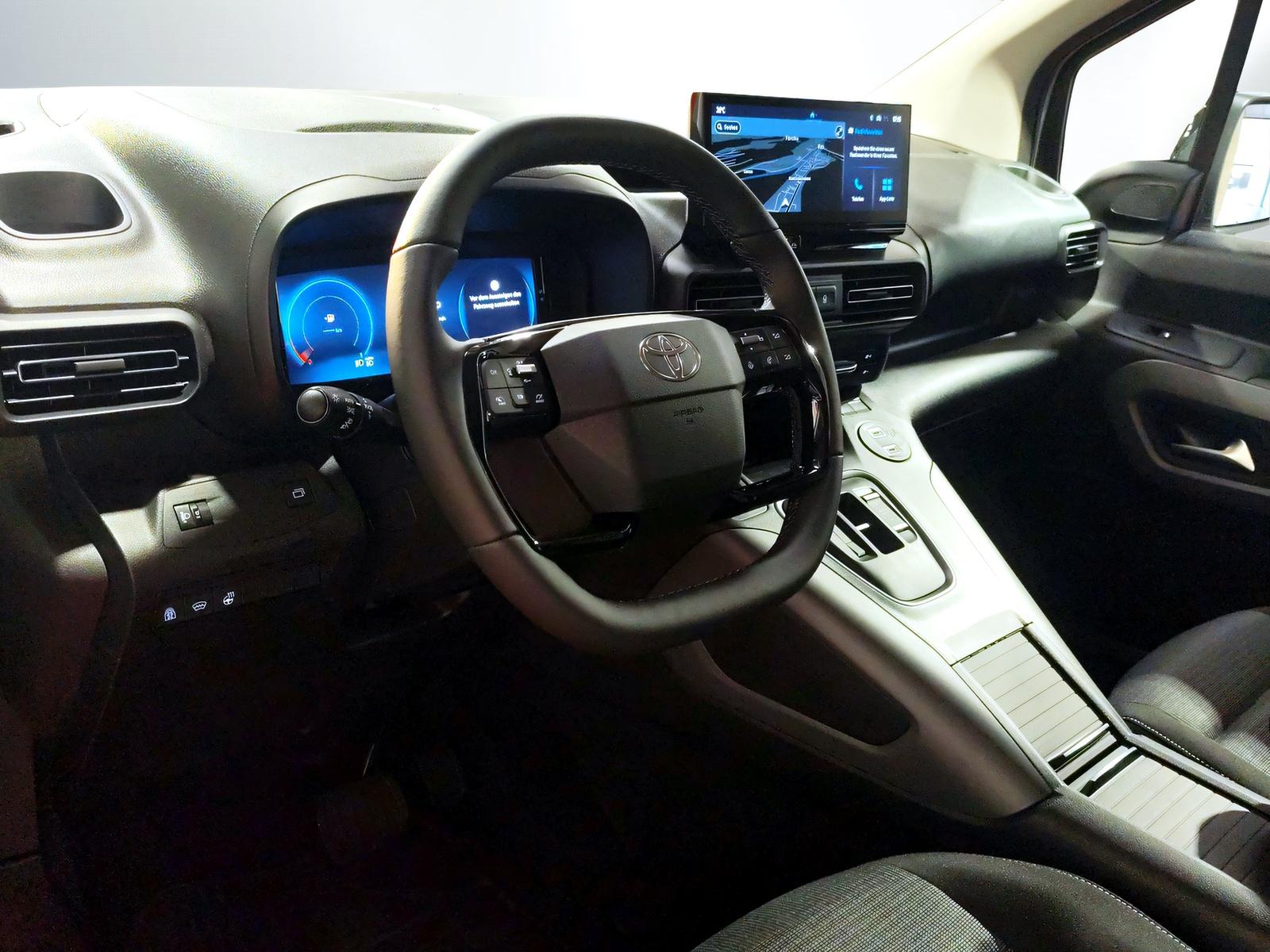 TOYOTA Proace City Verso L2 1.5 HDi 130 Style-image-8
