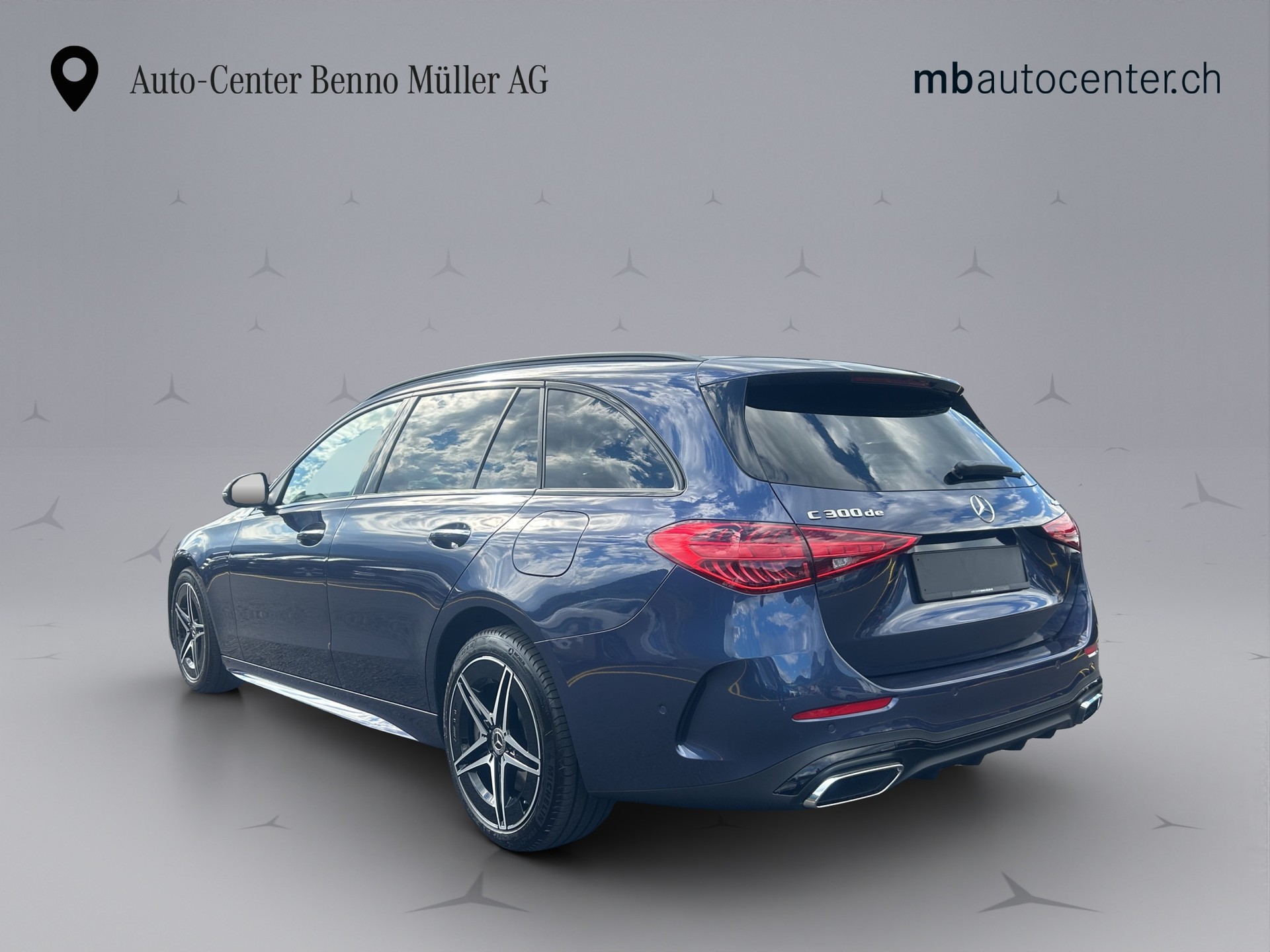 MERCEDES-BENZ C 300 de AMG Line 4matic Kombi-image-2