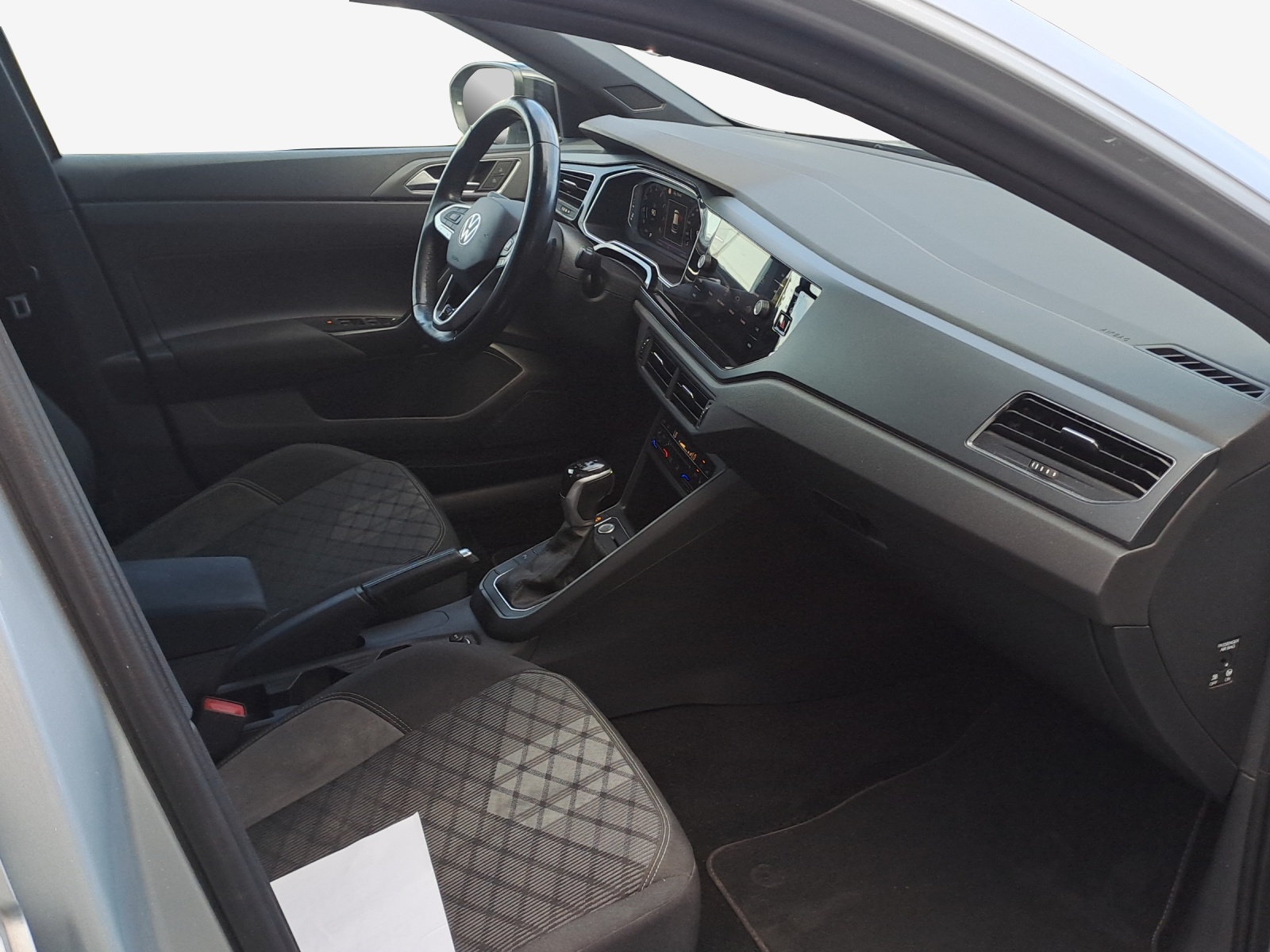 VW Taigo 1.0 TSI R-Line DSG-image-13