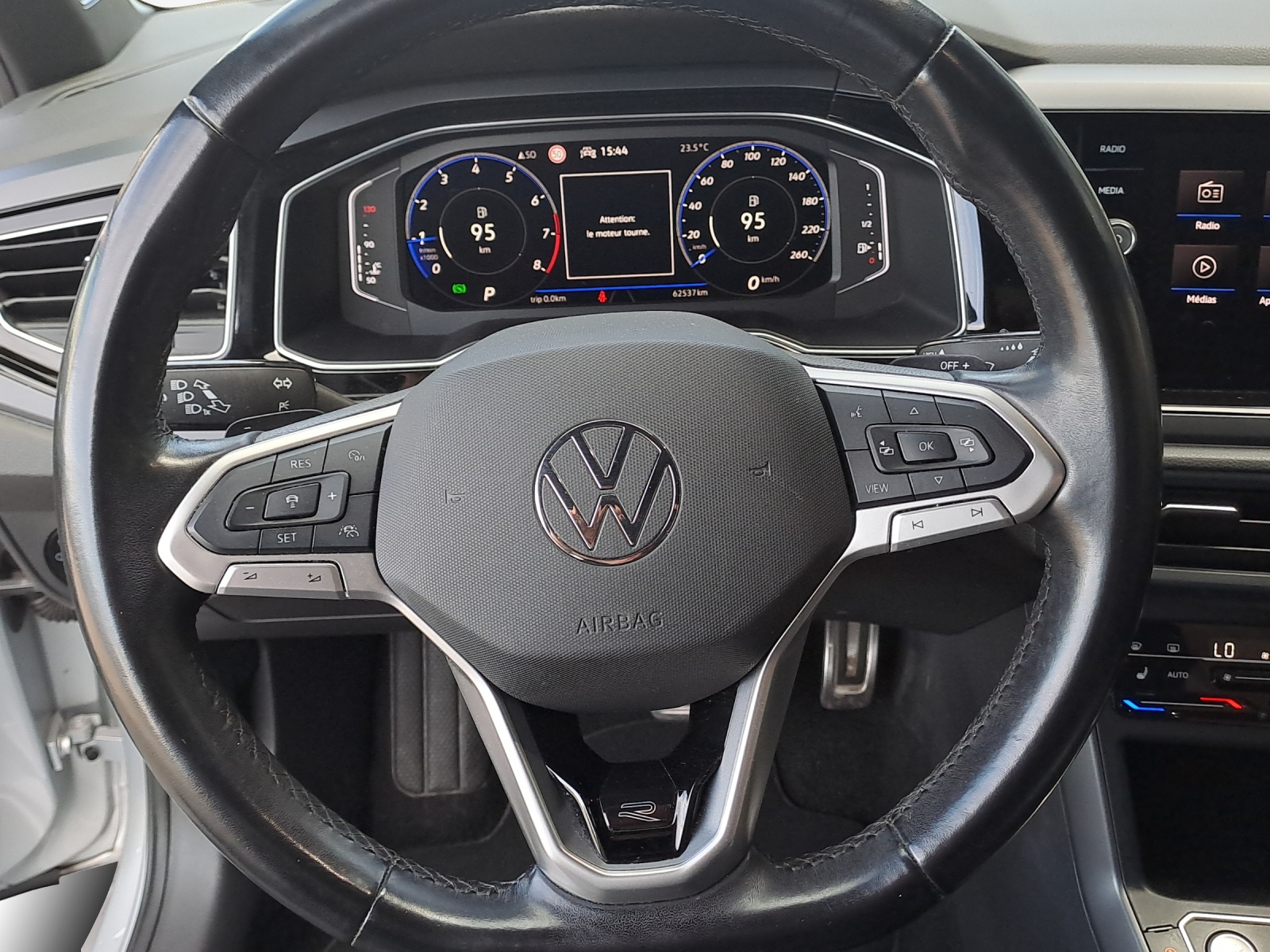 VW Taigo 1.0 TSI R-Line DSG-image-9