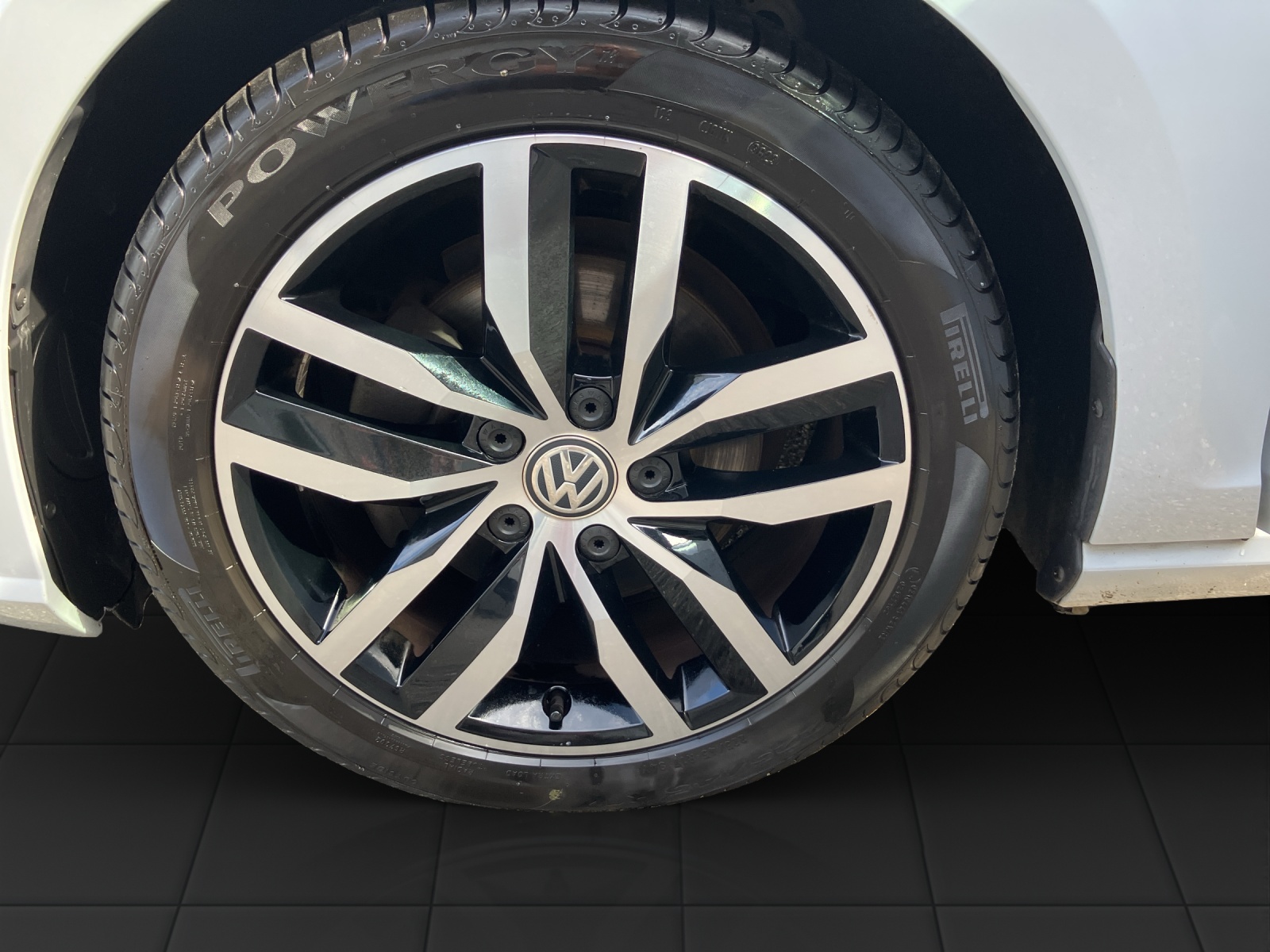 VW Golf 1.5 TSI EVO Highline DSG-image-12