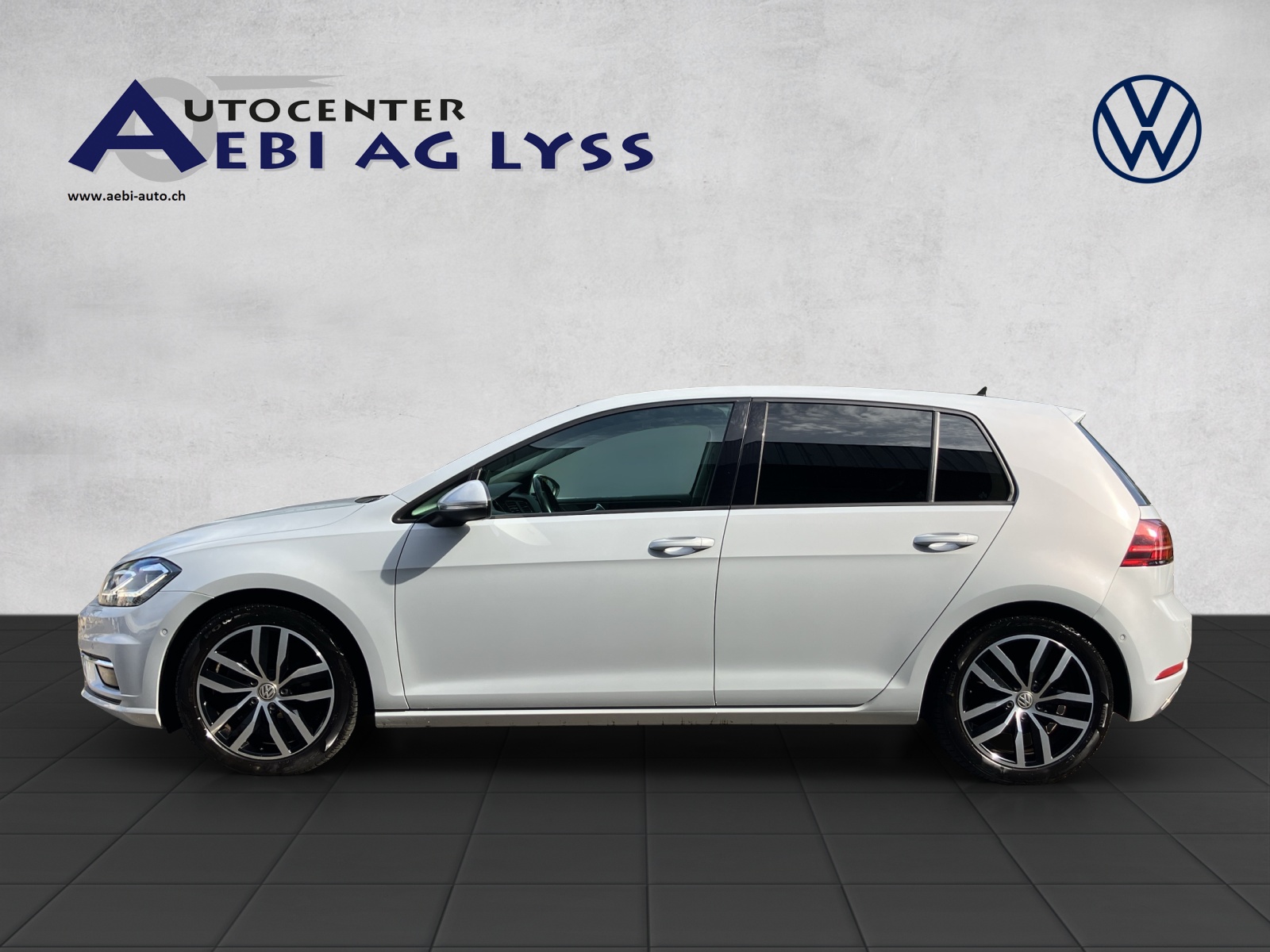 VW Golf 1.5 TSI EVO Highline DSG-showroom-element-1