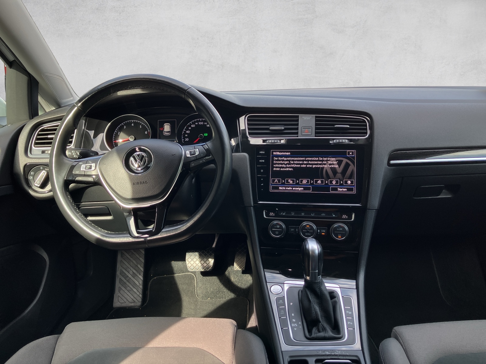 VW Golf 1.5 TSI EVO Highline DSG-image-4