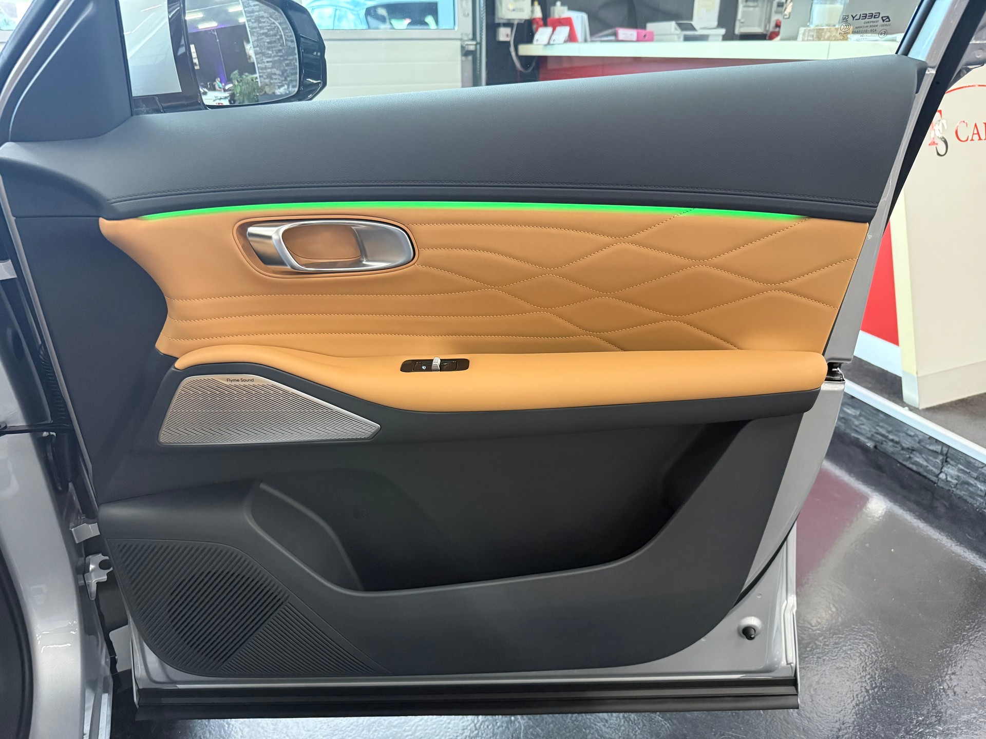 GEELY Starray EM-i MAX + PHEV-image-16