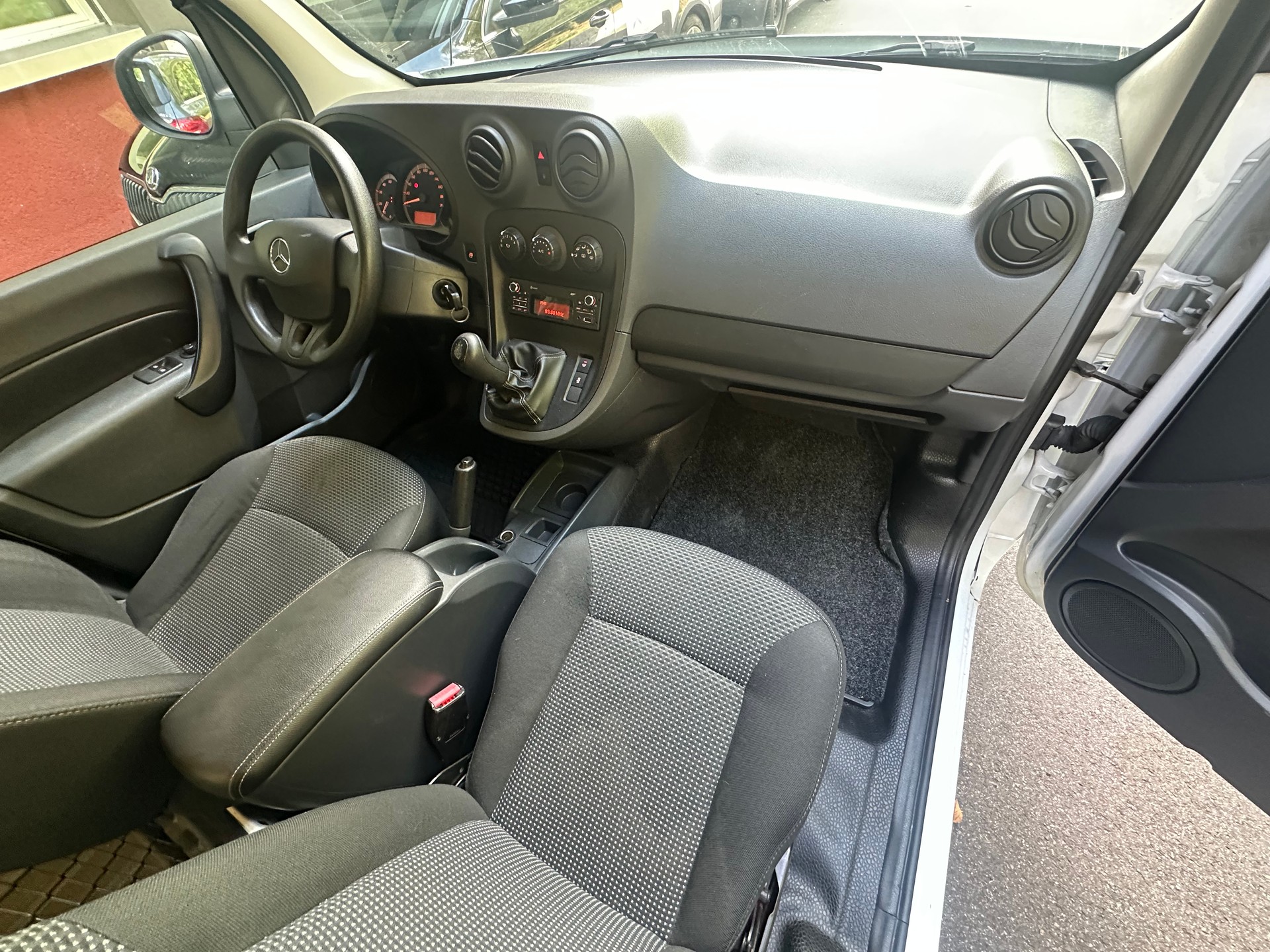 MERCEDES-BENZ Citan 109 CDI L Euro 6-image-14