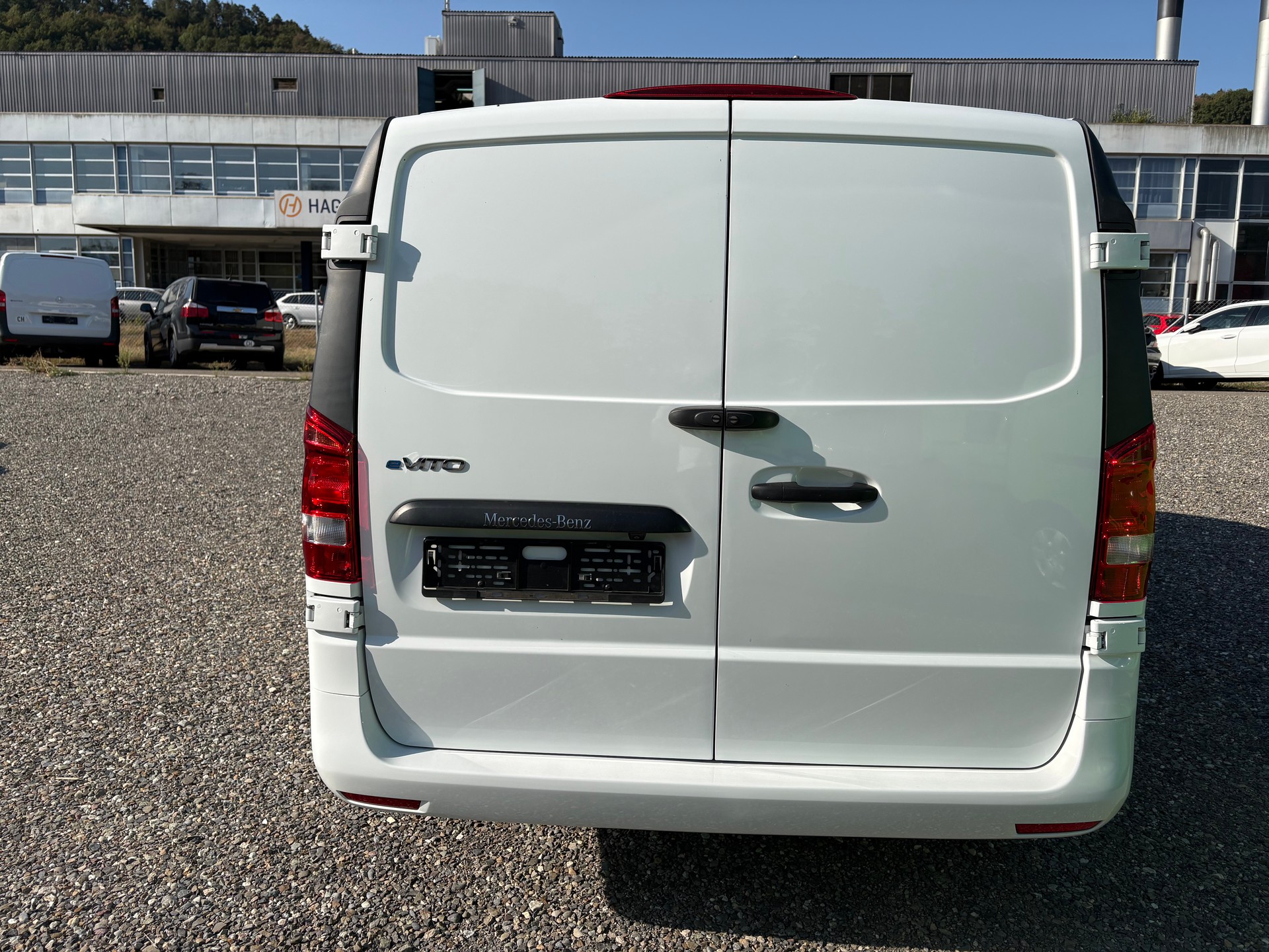 MERCEDES-BENZ eVito 112 Extralang-image-5