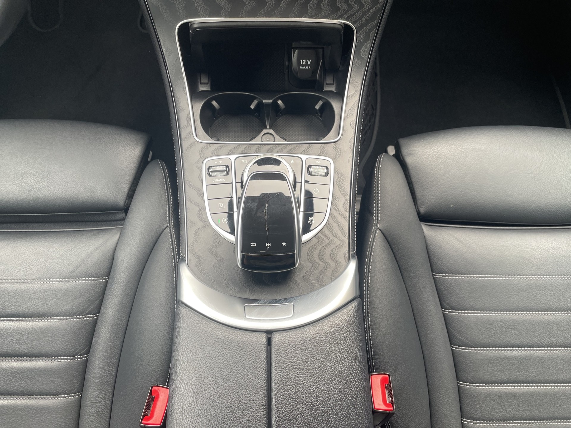 MERCEDES-BENZ GLC 250 AMG Line 4m Coupé-image-12