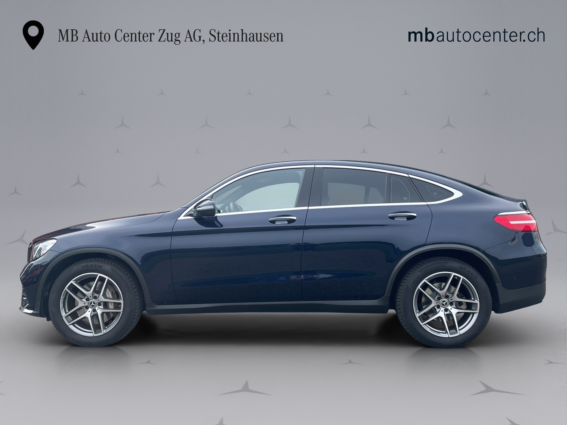 MERCEDES-BENZ GLC 250 AMG Line 4m Coupé-showroom-element-1