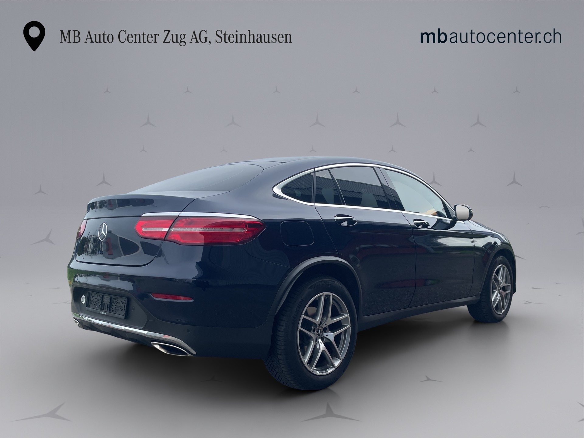 MERCEDES-BENZ GLC 250 AMG Line 4m Coupé-image-4