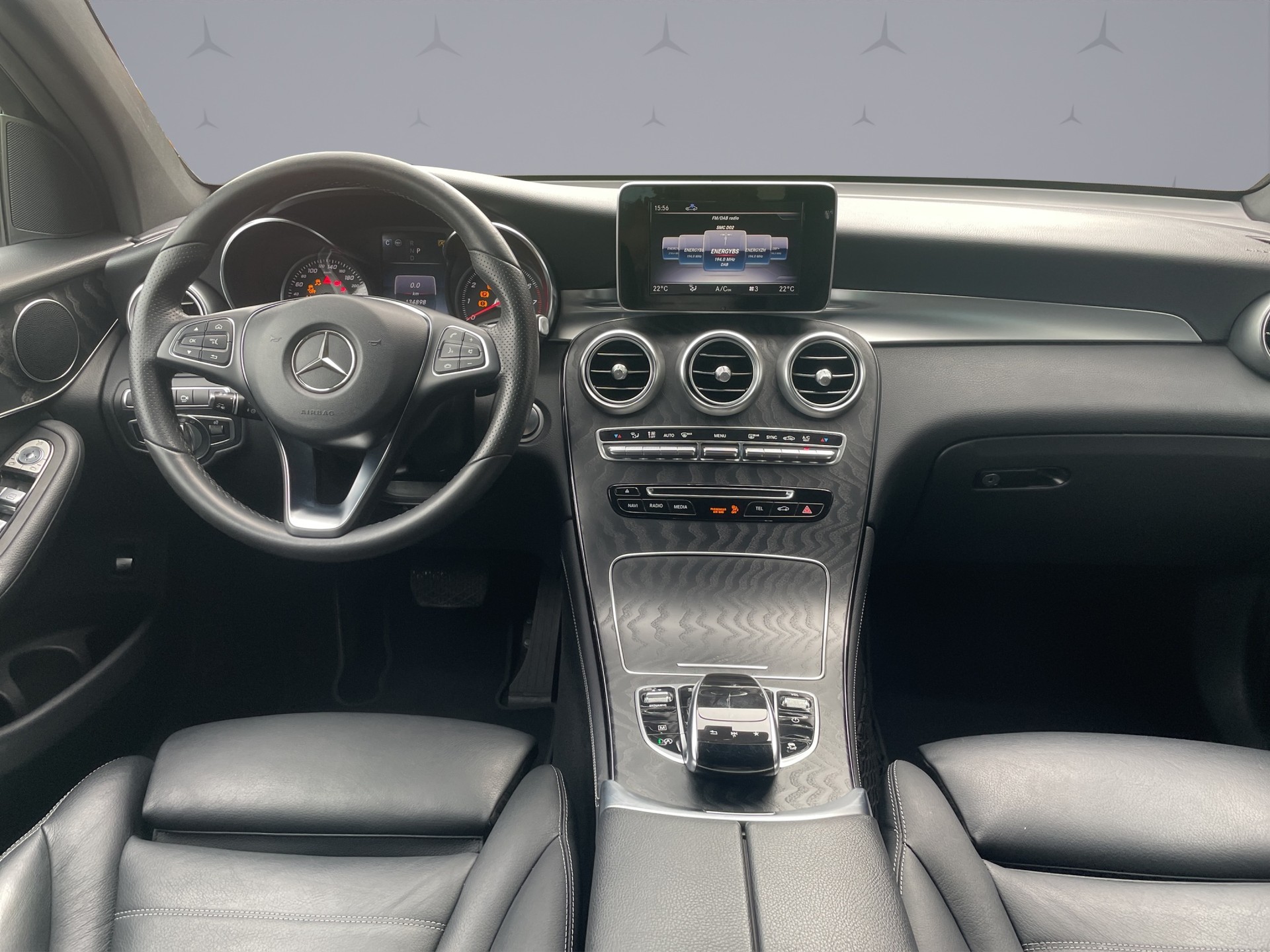 MERCEDES-BENZ GLC 250 AMG Line 4m Coupé-image-11