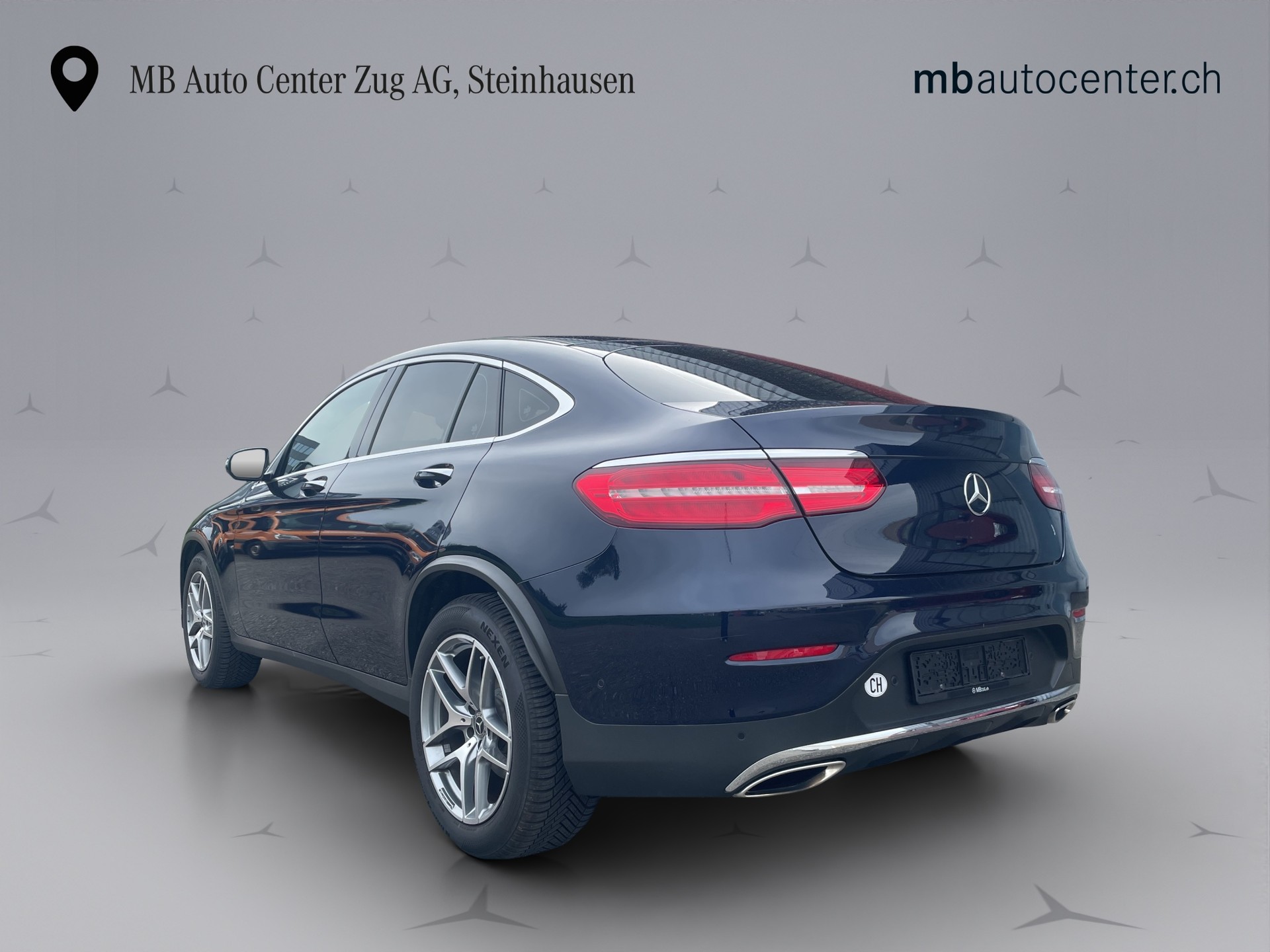 MERCEDES-BENZ GLC 250 AMG Line 4m Coupé-showroom-element-2