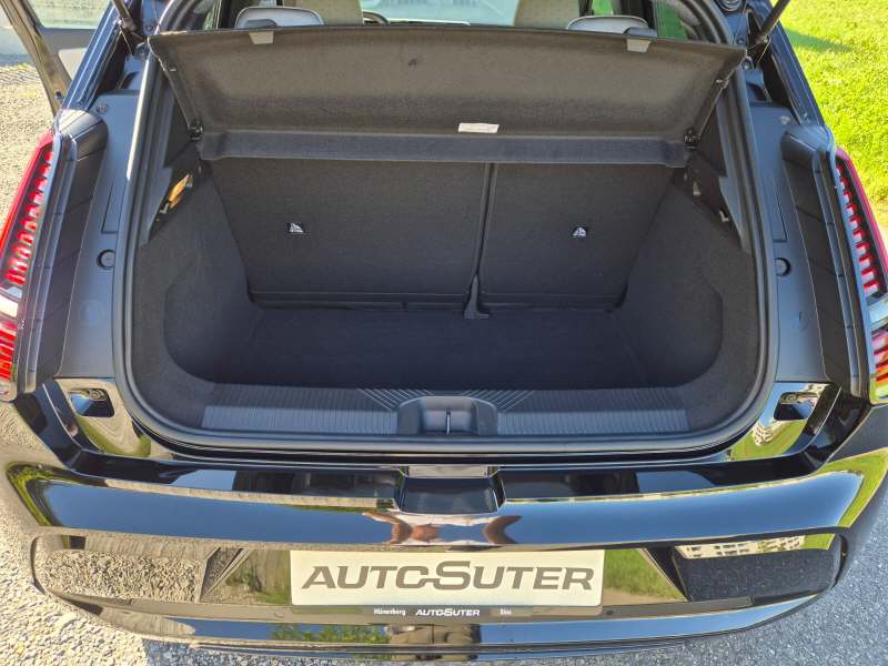 RENAULT R5 E-Tech Comfort Range Roland Garros-image-13