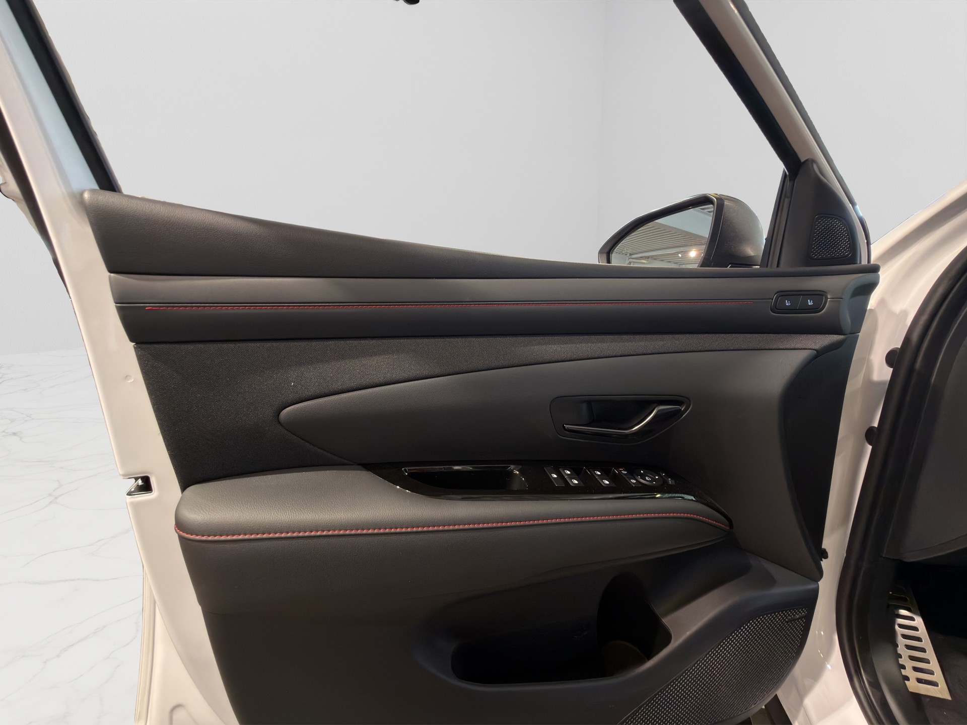 HYUNDAI Tucson 1.6 TGDI HEV N-Line 4WD-image-11
