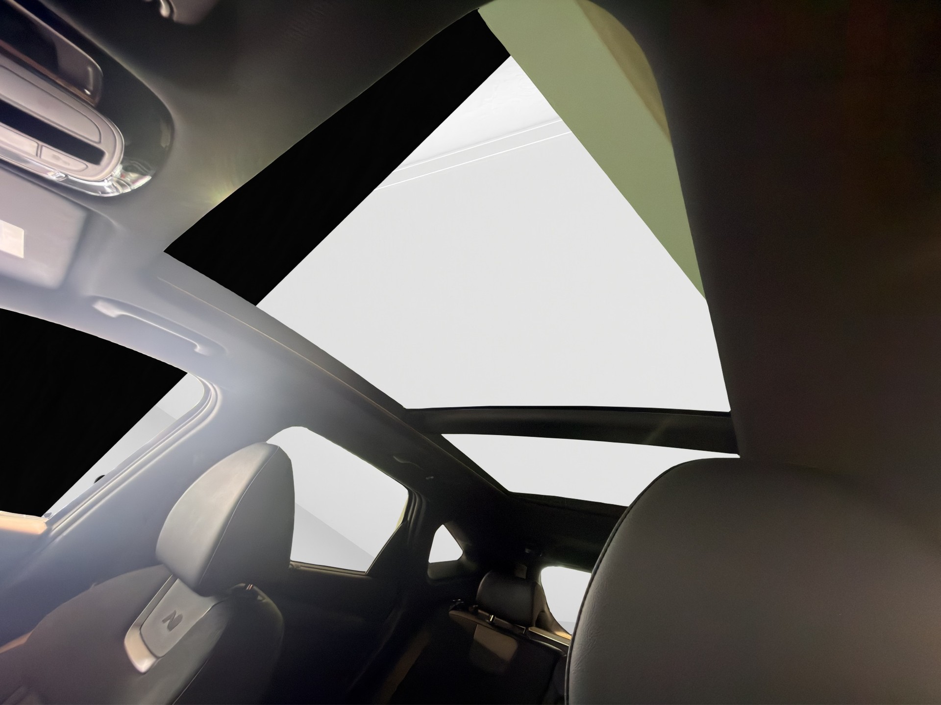HYUNDAI Tucson 1.6 TGDI HEV N-Line 4WD-image-16