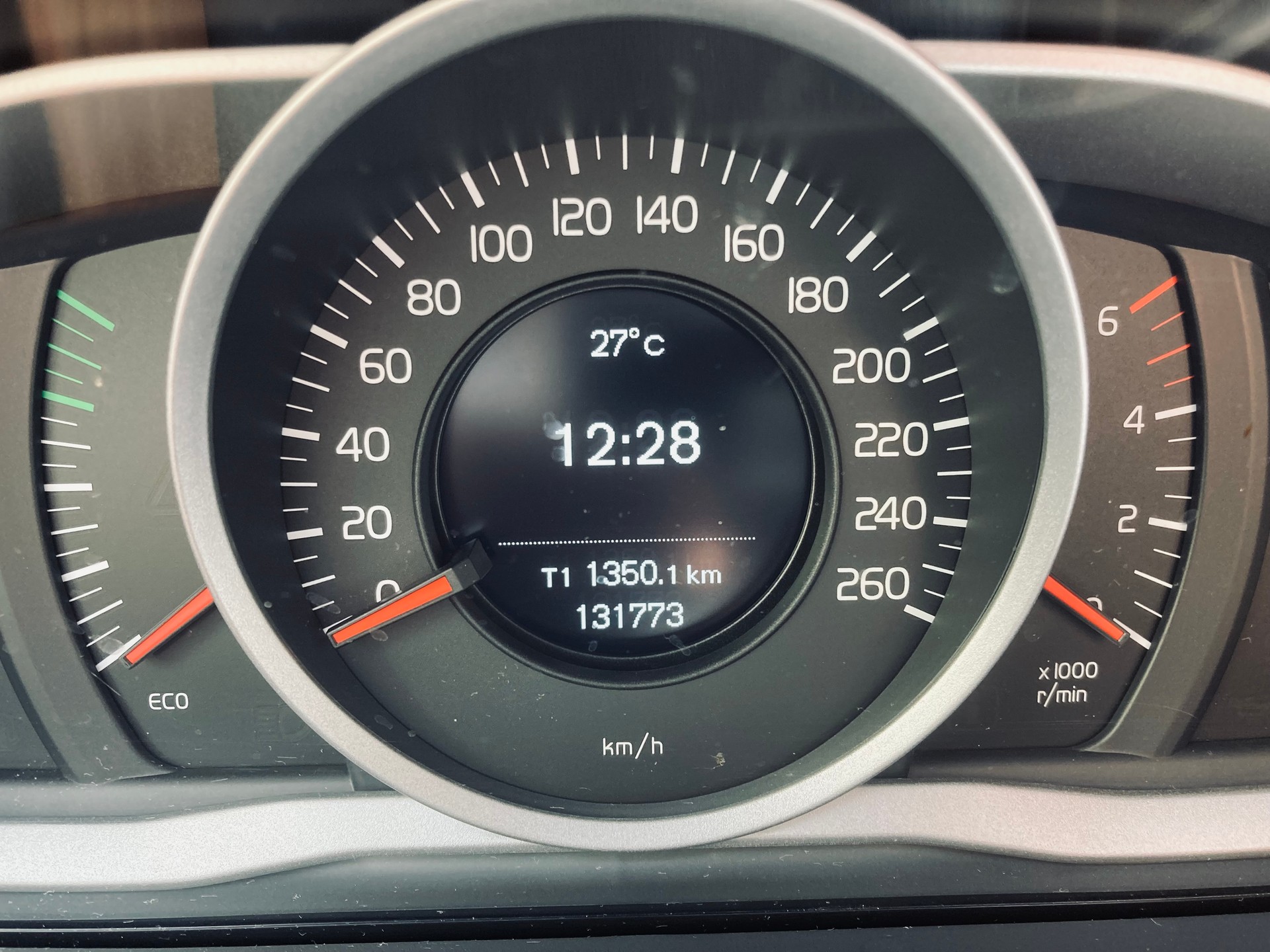 VOLVO 2.0 D2 Automatik - Leder - MFK neu-image-4