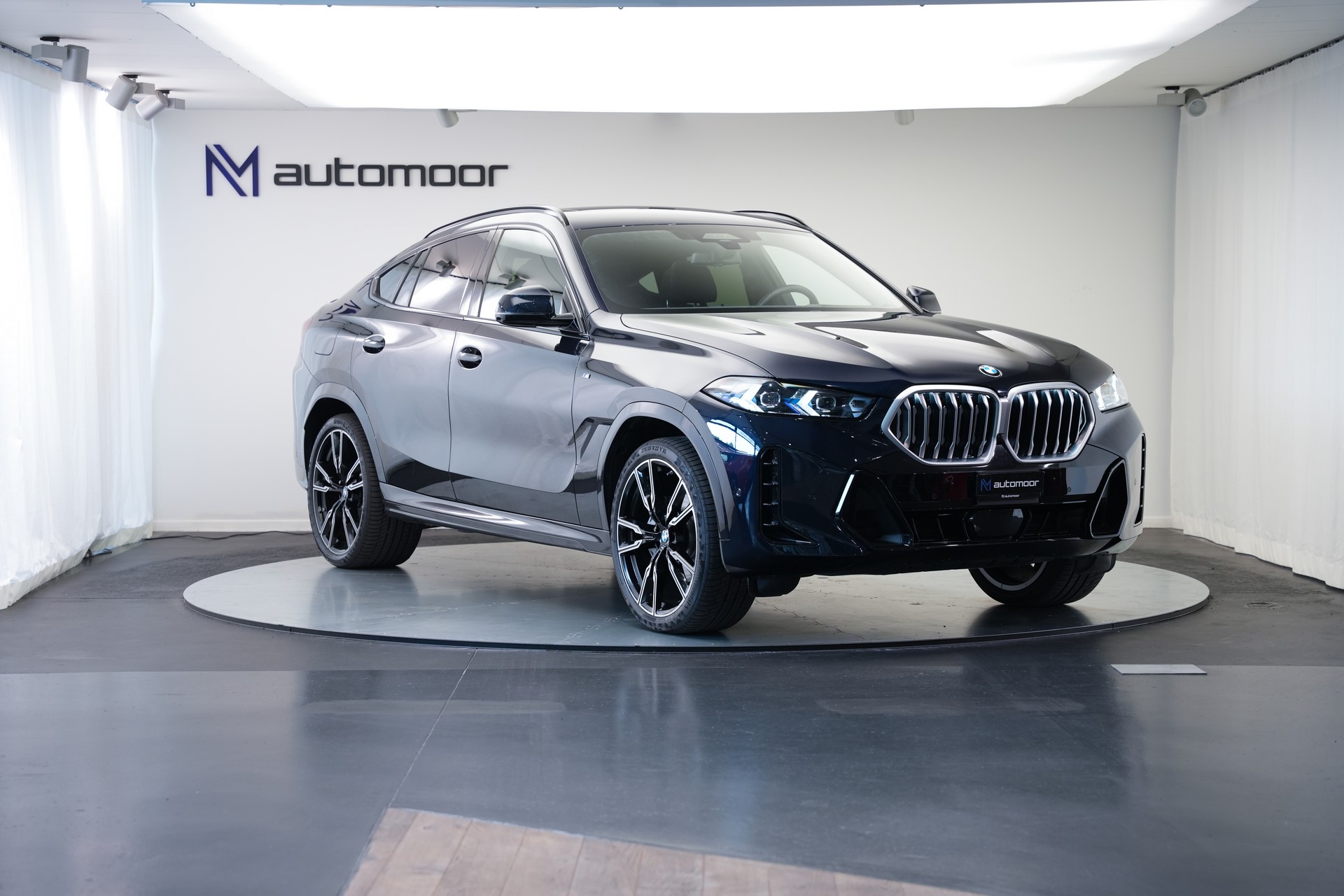 BMW X6 xDrive 48V 40d M Sport Steptronic *Integral Lenkung* *AHK* *Iconic Glow*-showroom-element-2