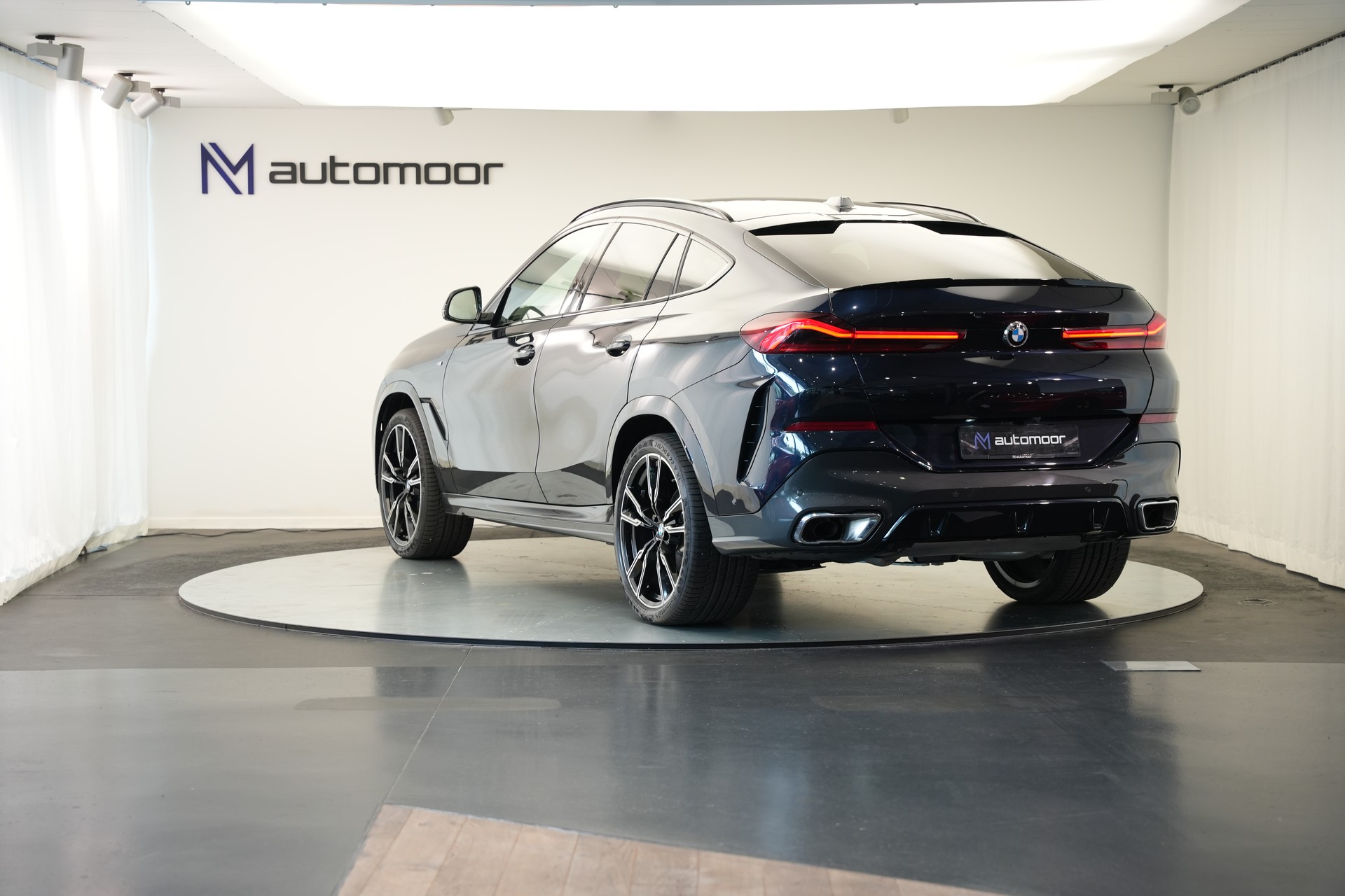 BMW X6 xDrive 48V 40d M Sport Steptronic *Integral Lenkung* *AHK* *Iconic Glow*-image-6
