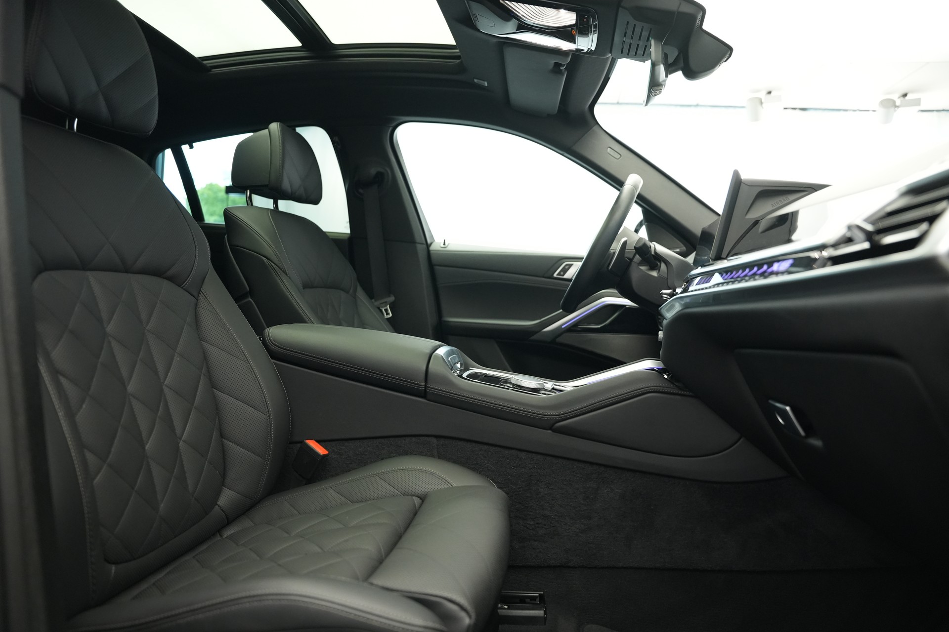BMW X6 xDrive 48V 40d M Sport Steptronic *Integral Lenkung* *AHK* *Iconic Glow*-image-14