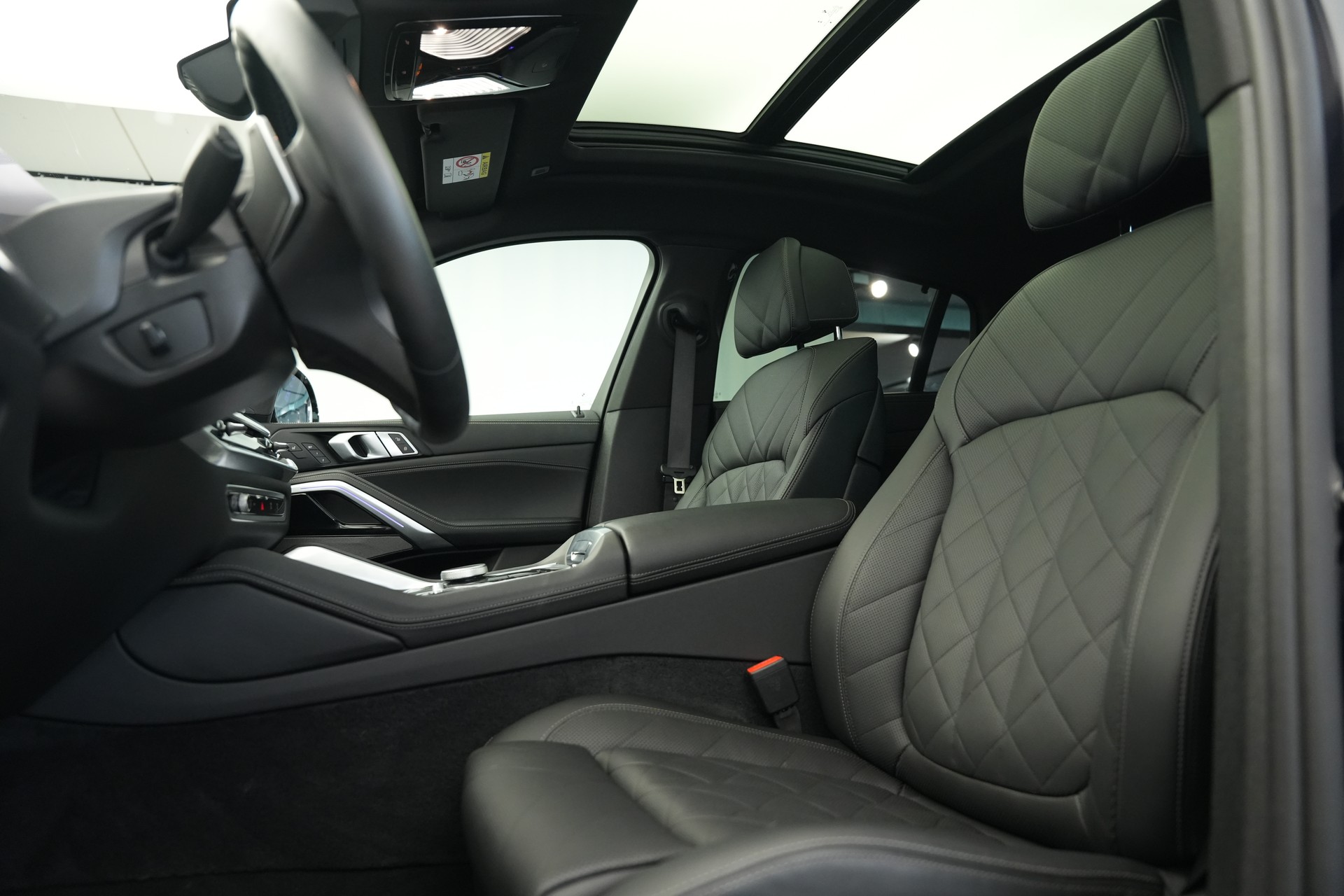 BMW X6 xDrive 48V 40d M Sport Steptronic *Integral Lenkung* *AHK* *Iconic Glow*-image-12