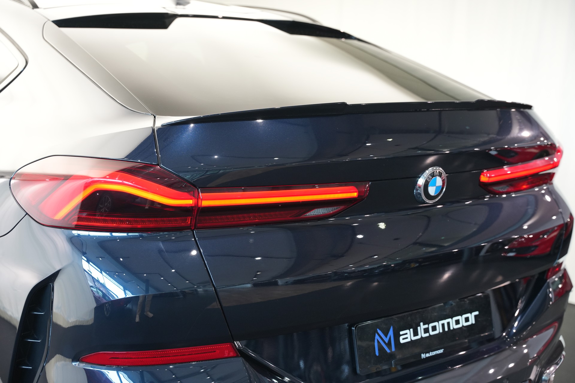 BMW X6 xDrive 48V 40d M Sport Steptronic *Integral Lenkung* *AHK* *Iconic Glow*-image-47