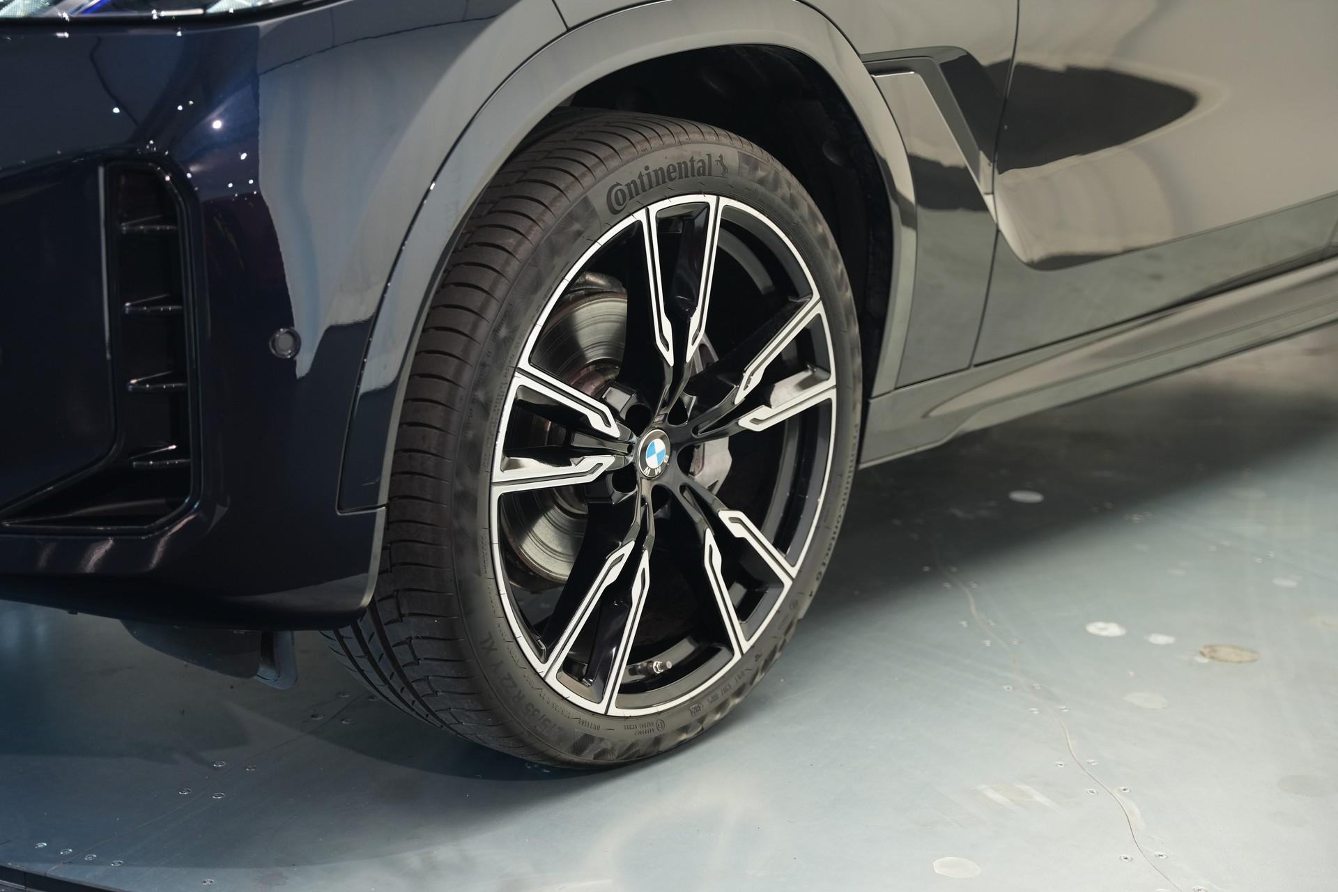 BMW X6 xDrive 48V 40d M Sport Steptronic *Integral Lenkung* *AHK* *Iconic Glow*-image-56