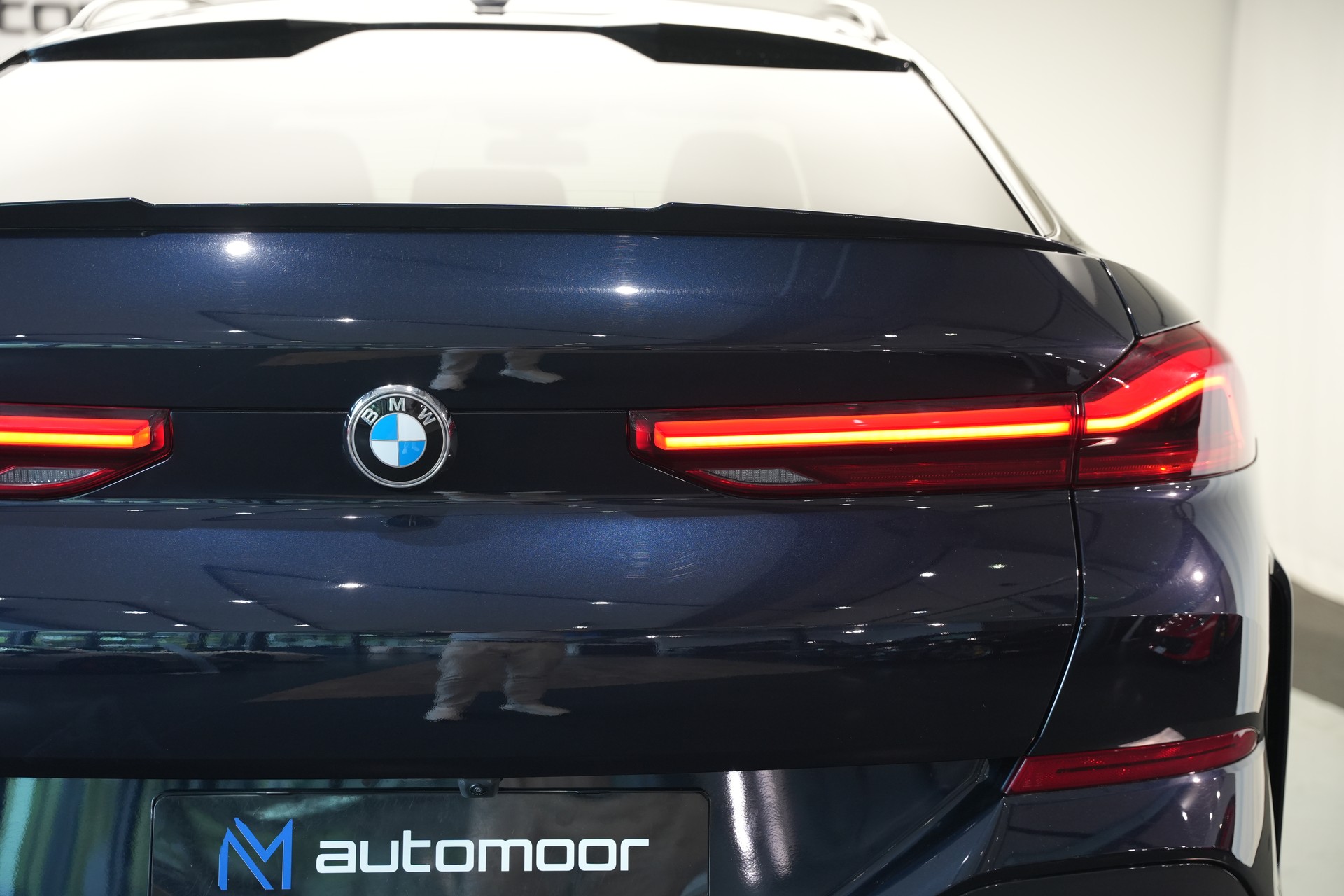 BMW X6 xDrive 48V 40d M Sport Steptronic *Integral Lenkung* *AHK* *Iconic Glow*-image-45