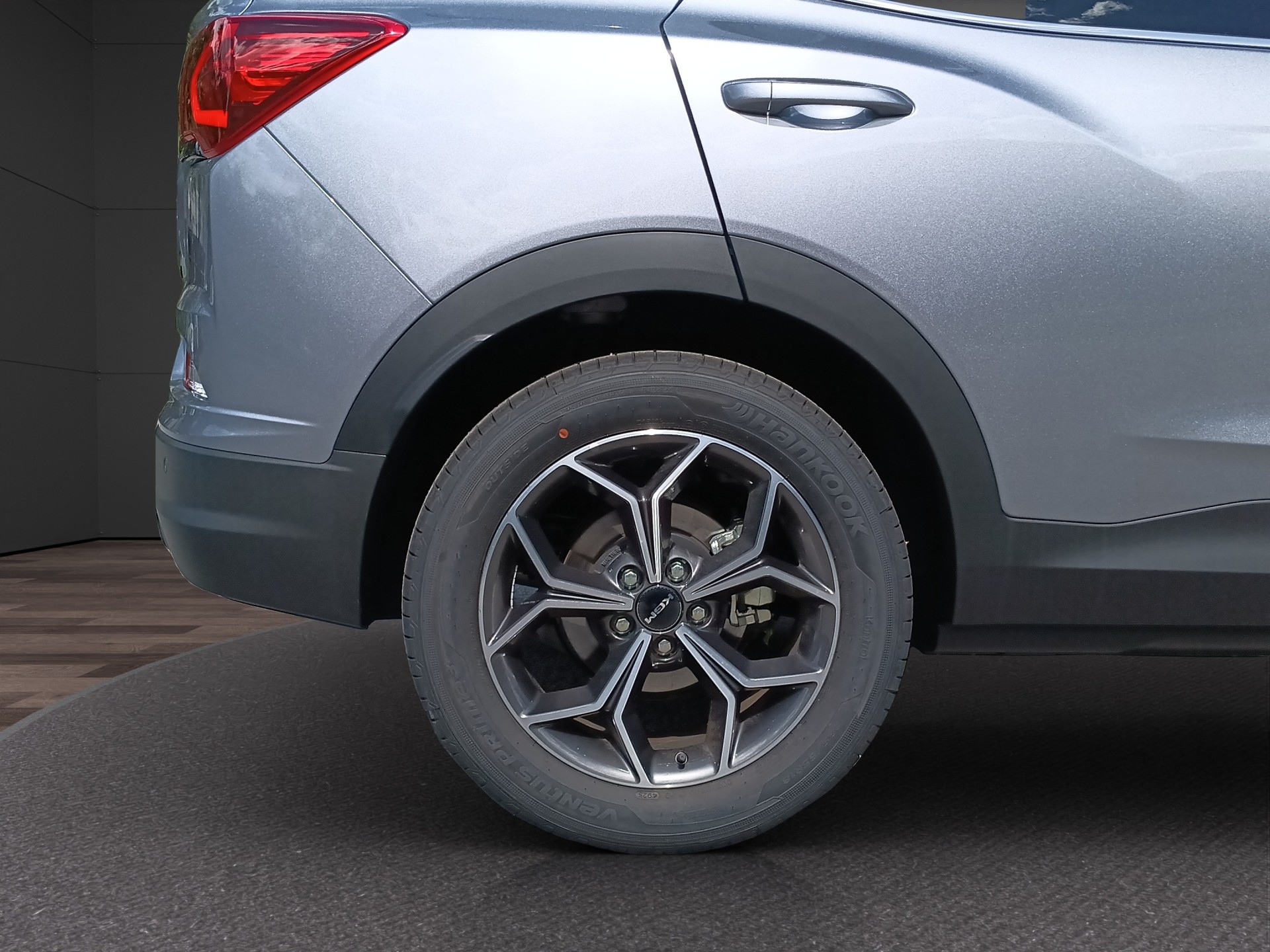 KGM-SsangYong Korando 1.5 T GDI Steel 4WD Automat-image-20