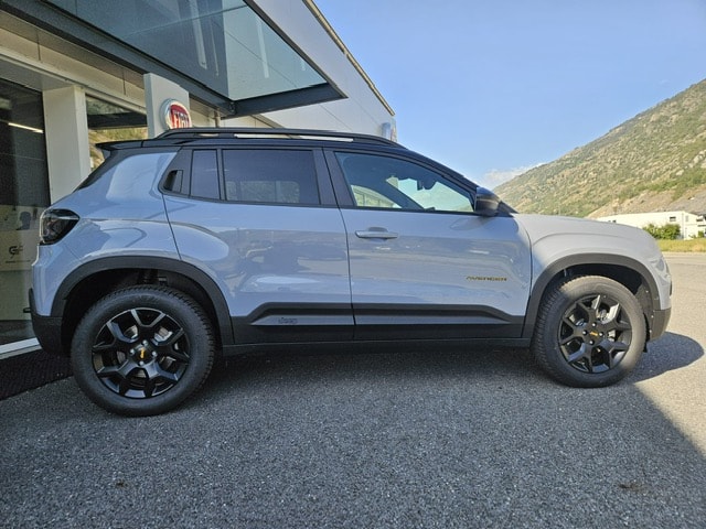 JEEP Avenger The North Face-image-5