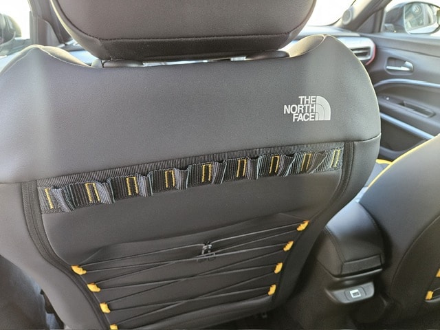 JEEP Avenger The North Face-image-11