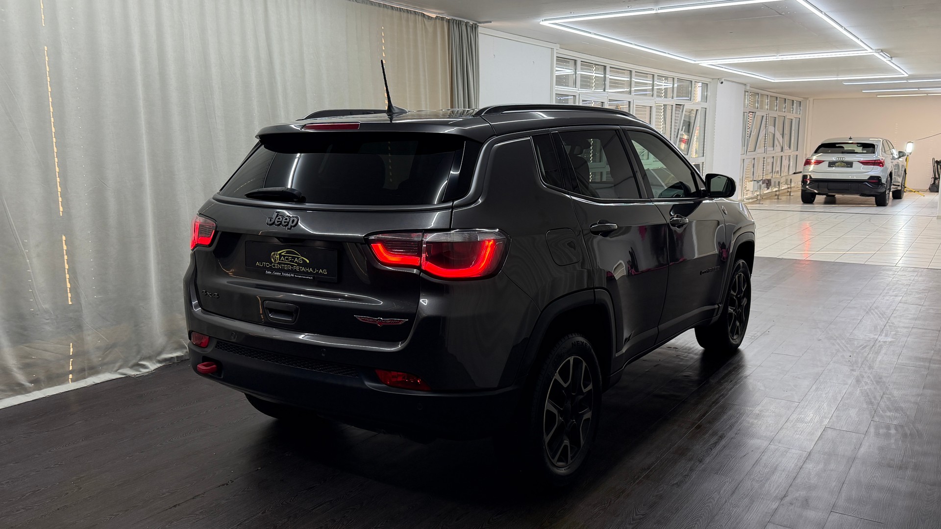 JEEP Compass 2.0CRD Trailhawk AWD 9ATX-image-3