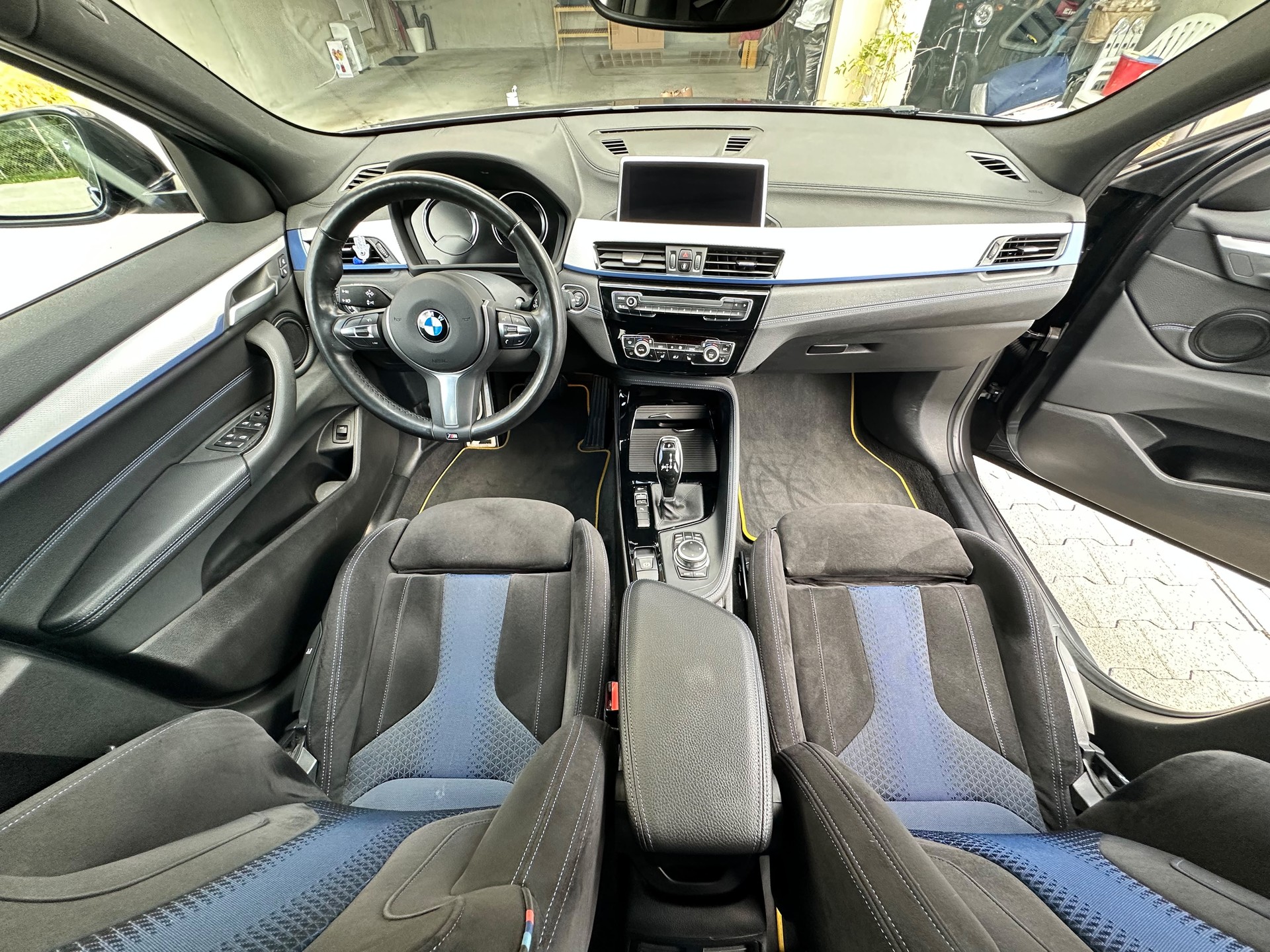 BMW 20i sDrive-image-4
