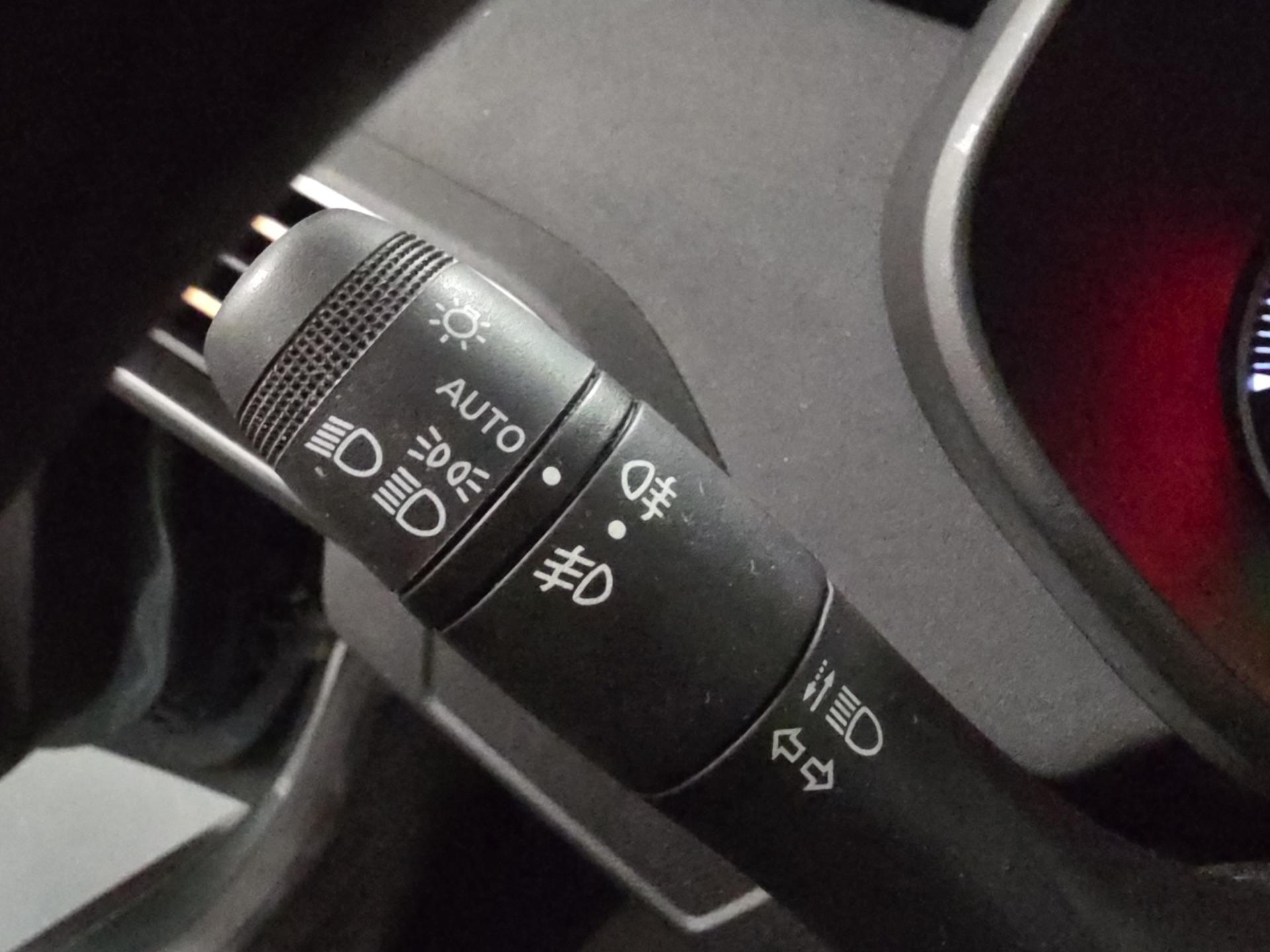 DACIA Sandero Stepway TCe 110 Extreme+-image-22