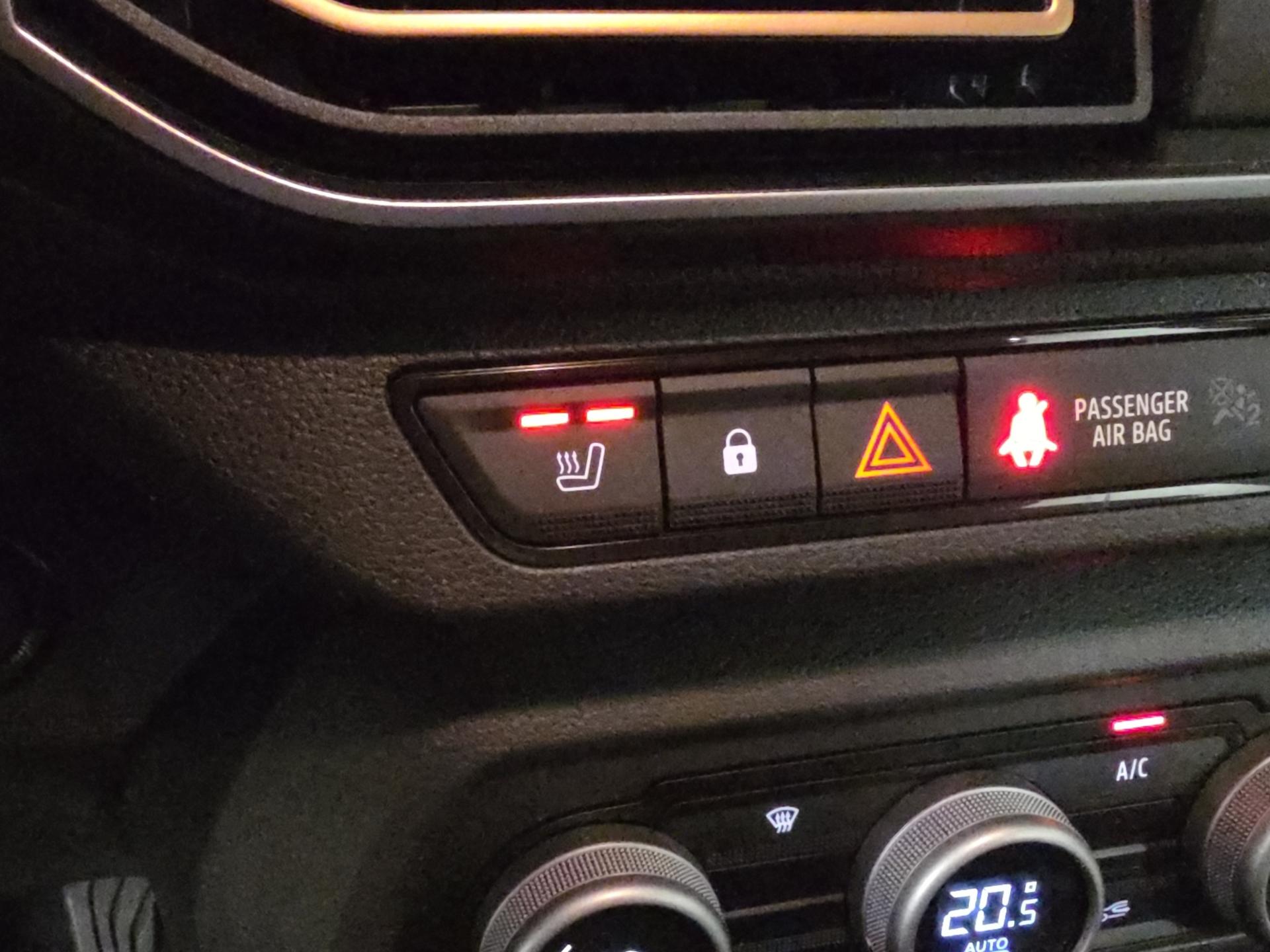 DACIA Sandero Stepway TCe 110 Extreme+-image-24