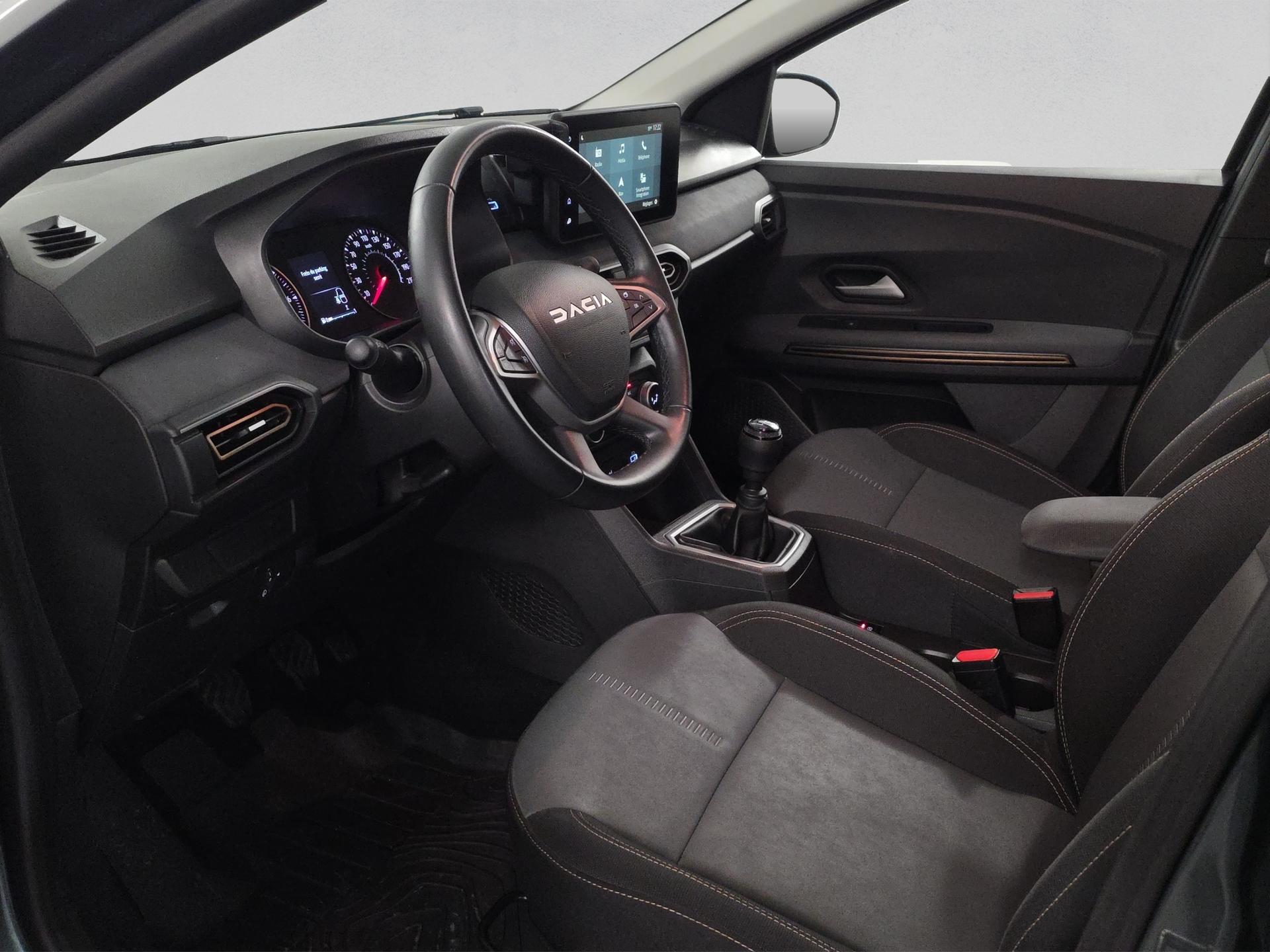 DACIA Sandero Stepway TCe 110 Extreme+-image-8