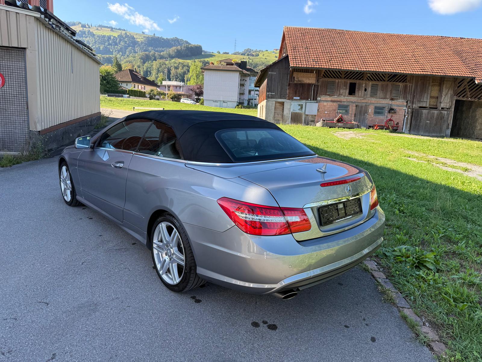 MERCEDES-BENZ E 250 CGI BlueEfficiency 7G-Tronic-image-2